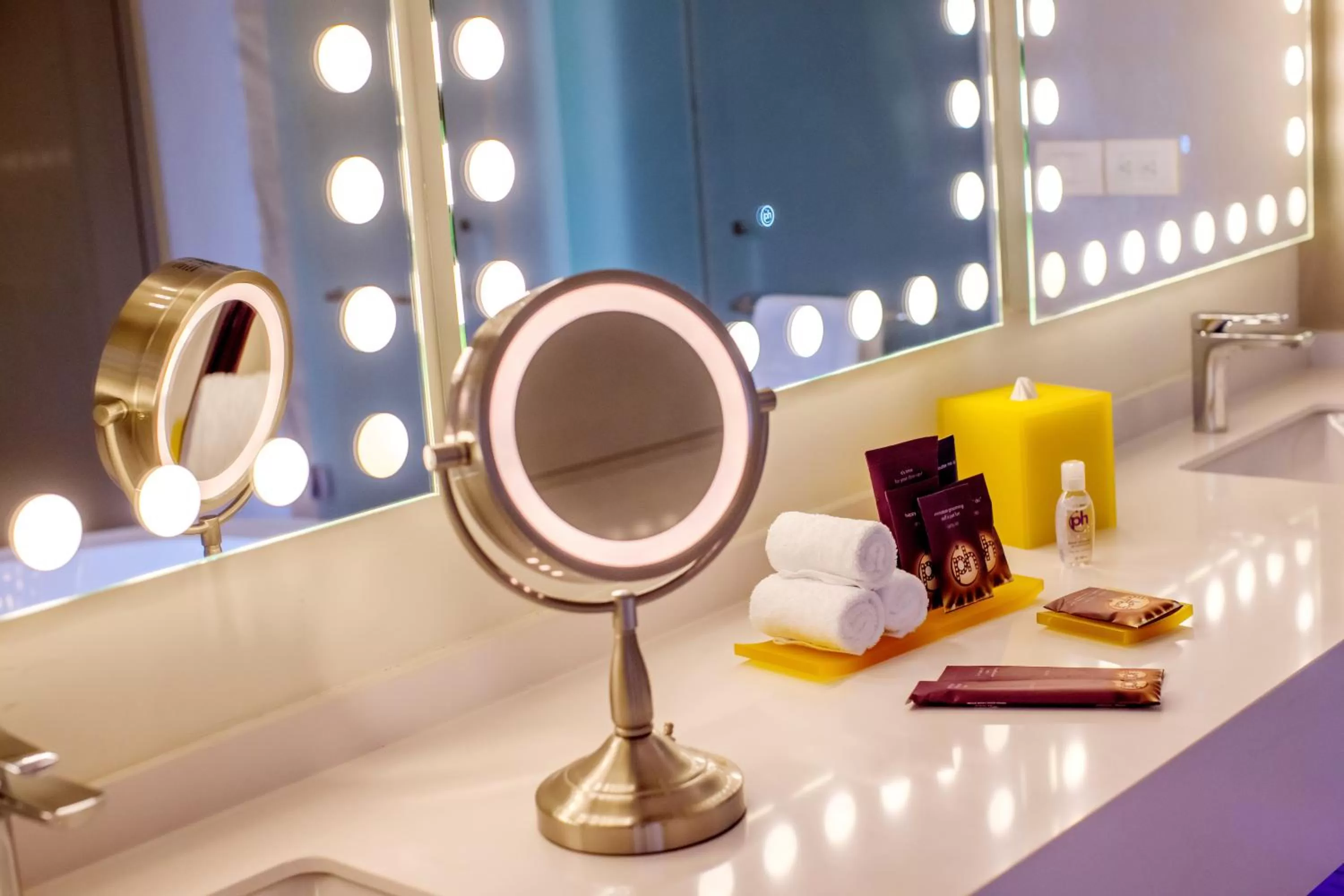 Bathroom in Planet Hollywood Cancun by Royalton, An Autograph Collection All-Inclusive Resort