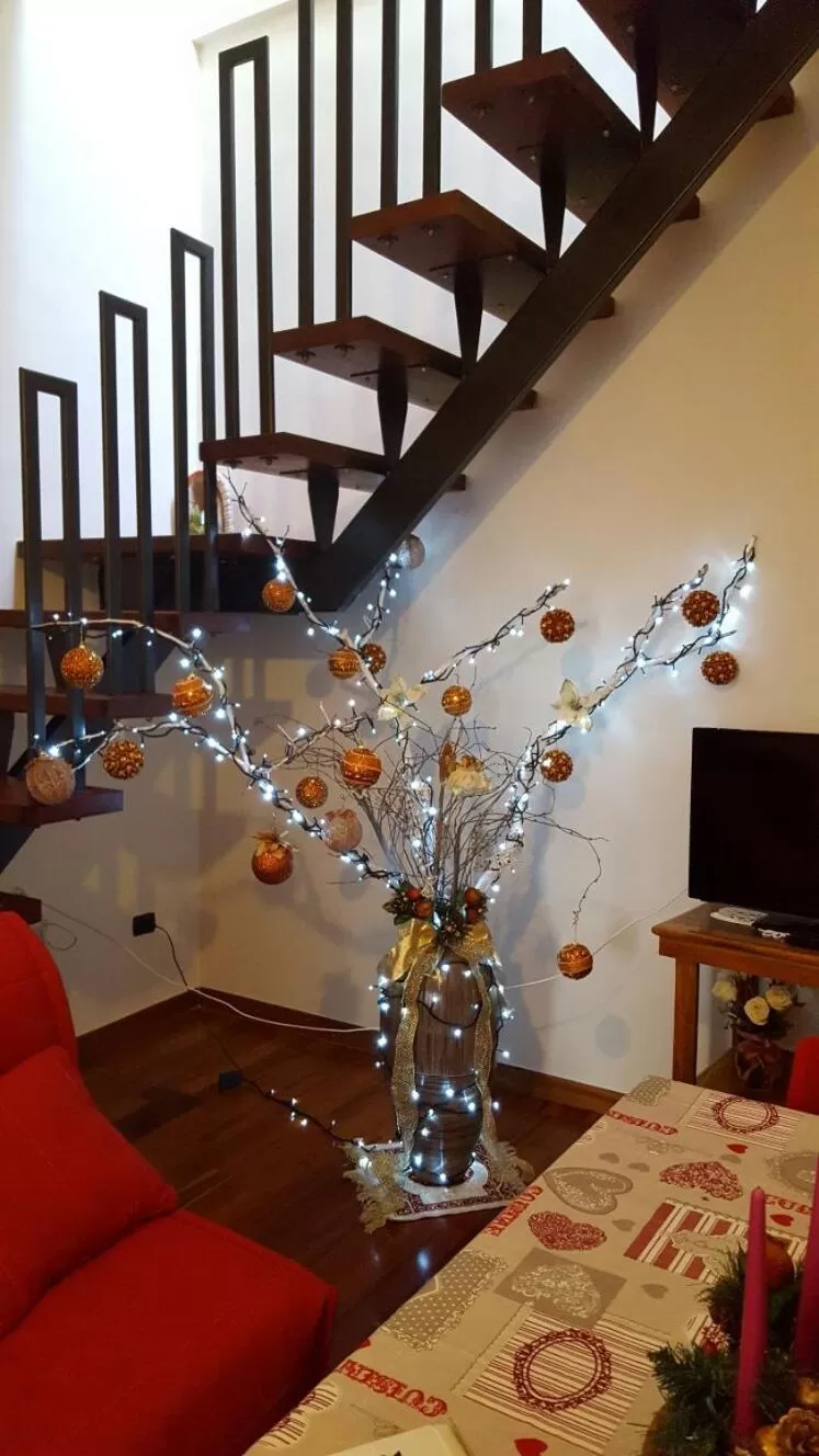 Decorative detail in Dimora di Mara