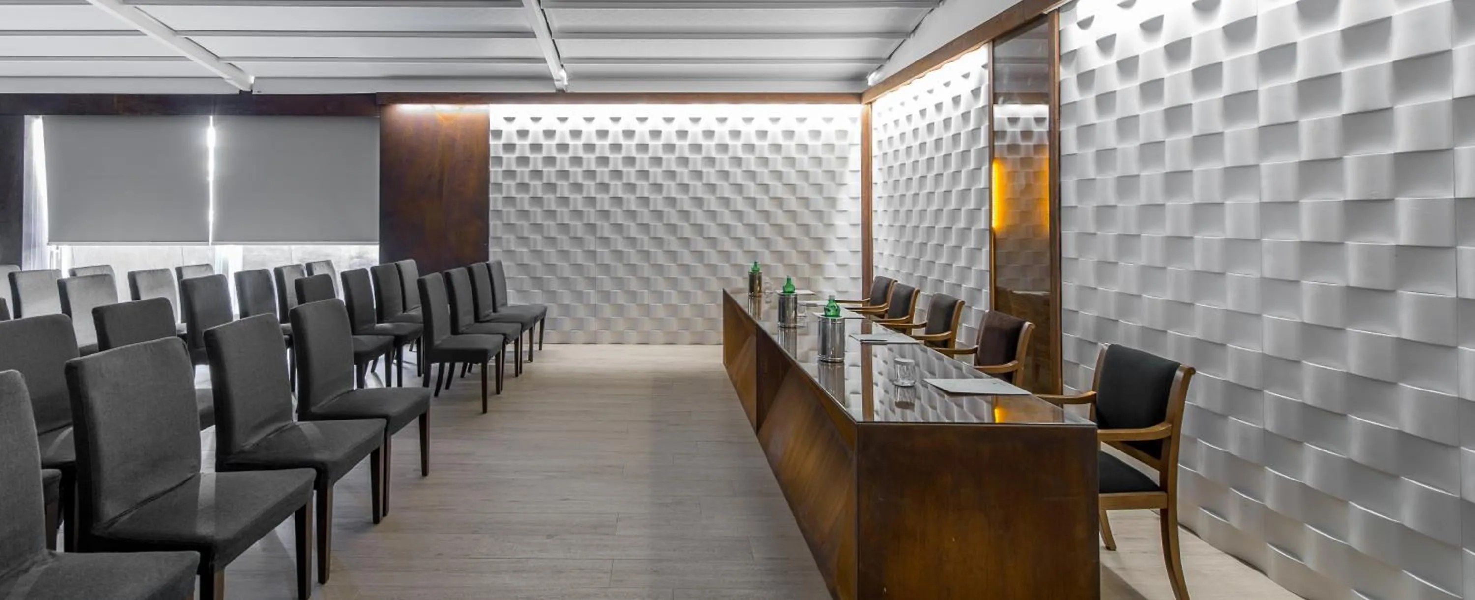 Business facilities in Hotel Federico II Central Palace