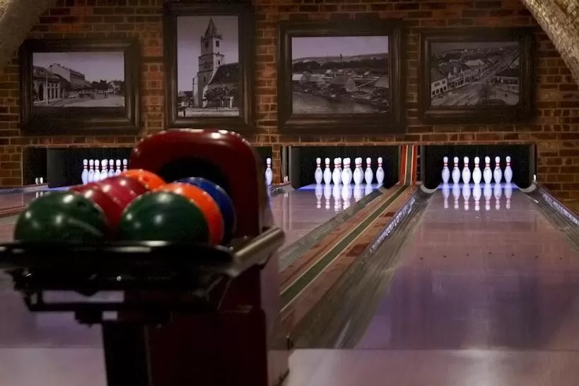 Bowling in Hotel Jelen