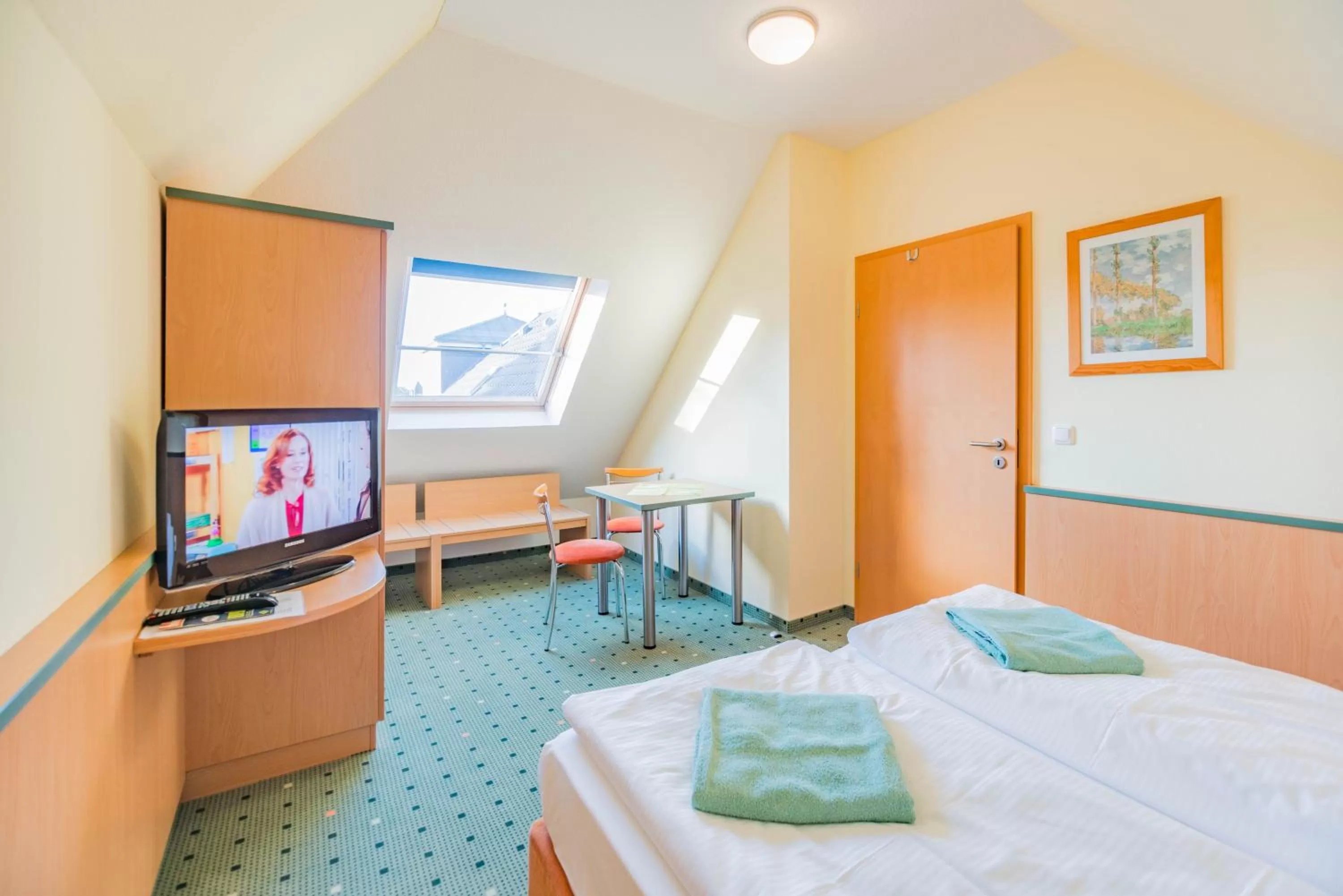 Photo of the whole room, Bed in Am Weststrand Apartmenthaus Waldeck