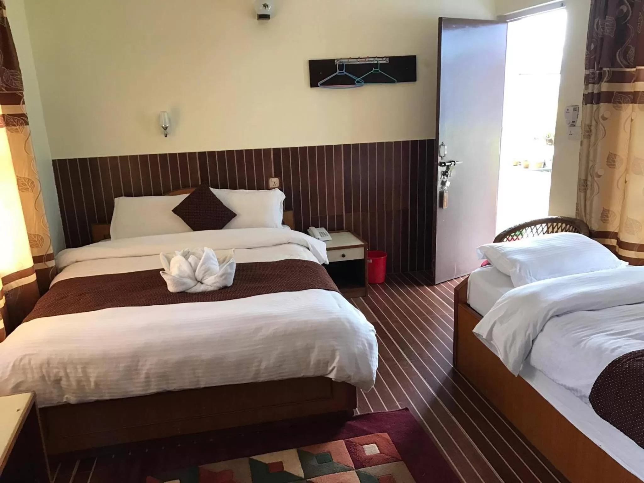 bunk bed, Bed in Hotel Himalayan Inn