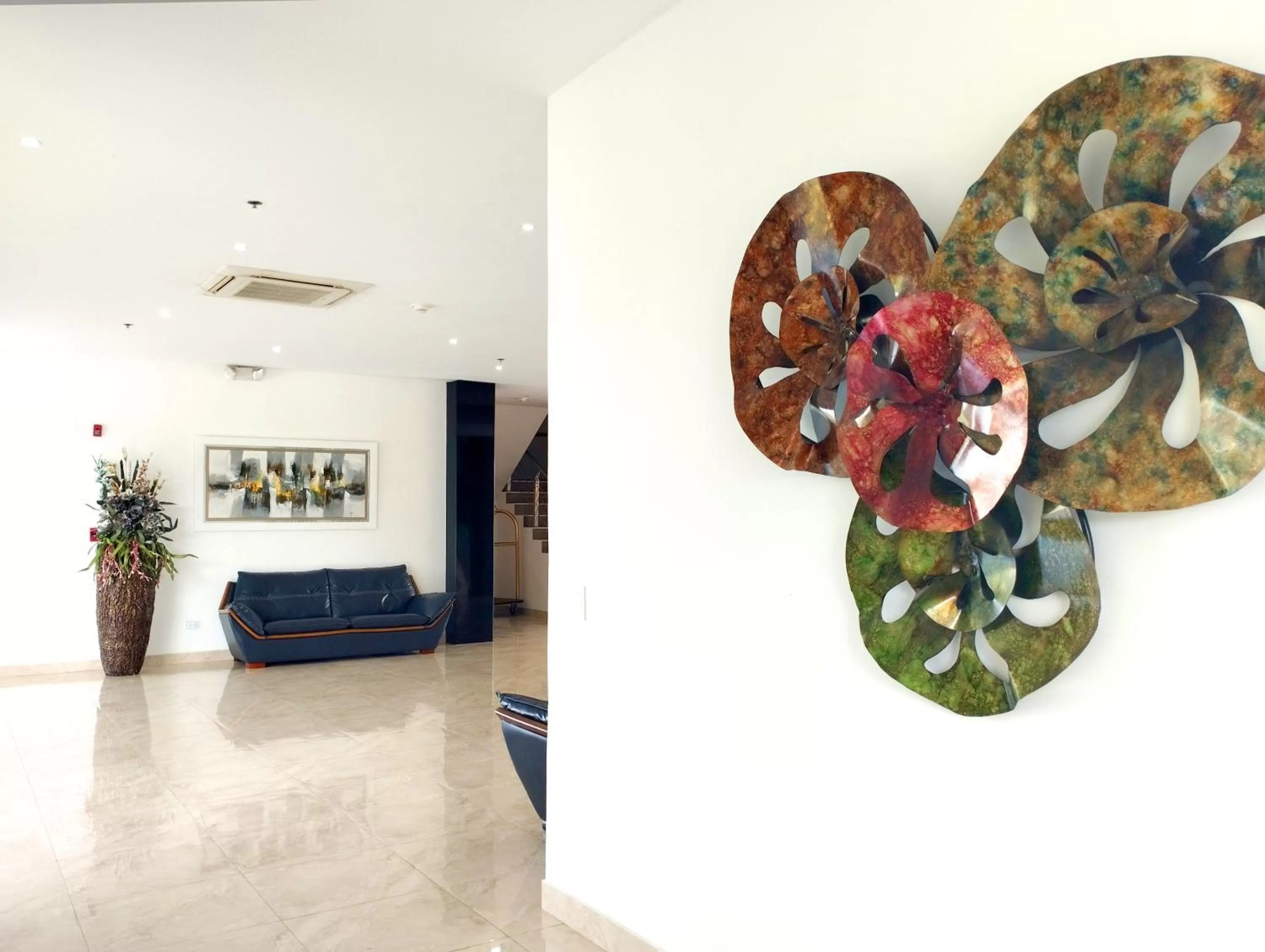 Lobby or reception in Hotel Real Elim International