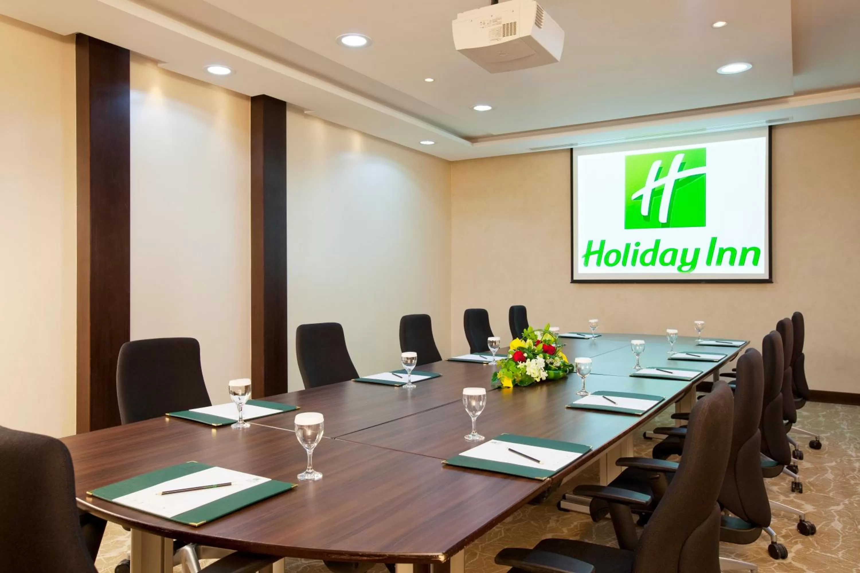 Meeting/conference room in Holiday Inn Riyadh Izdihar by IHG