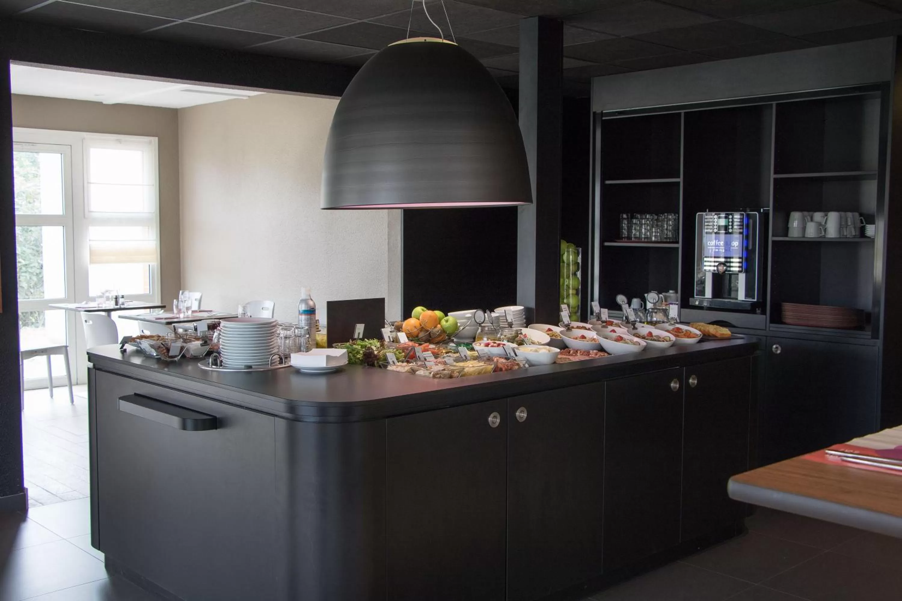 Restaurant/places to eat in Campanile Nantes Saint-Sébastien-Sur-Loire