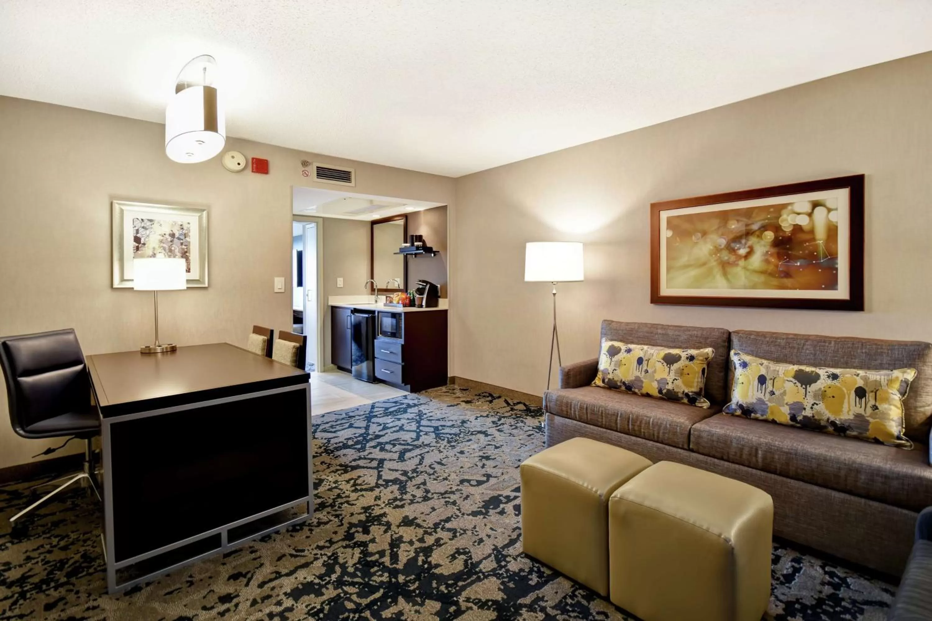 Bedroom in Embassy Suites by Hilton Raleigh Durham Research Triangle