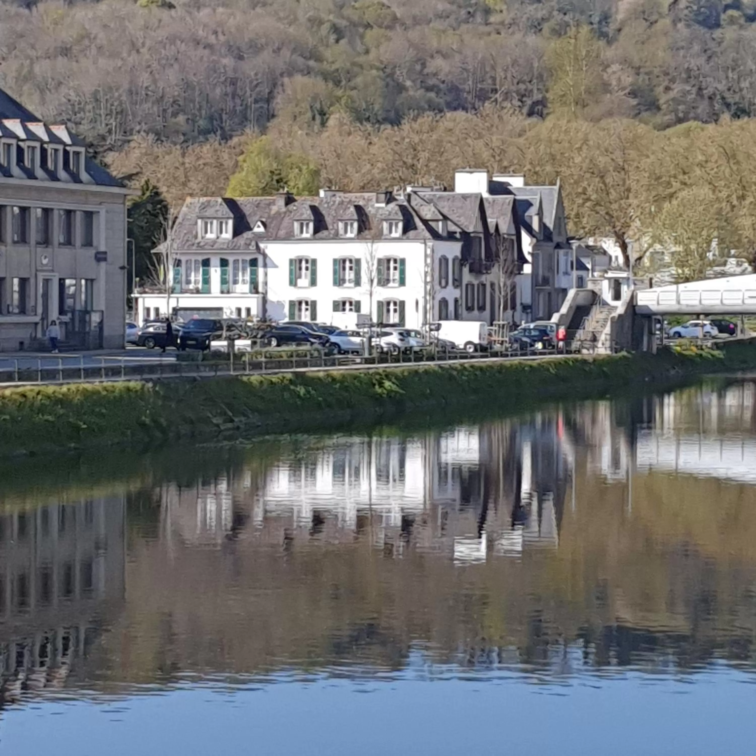Property building in Chambres Dhôtes Numéro 1