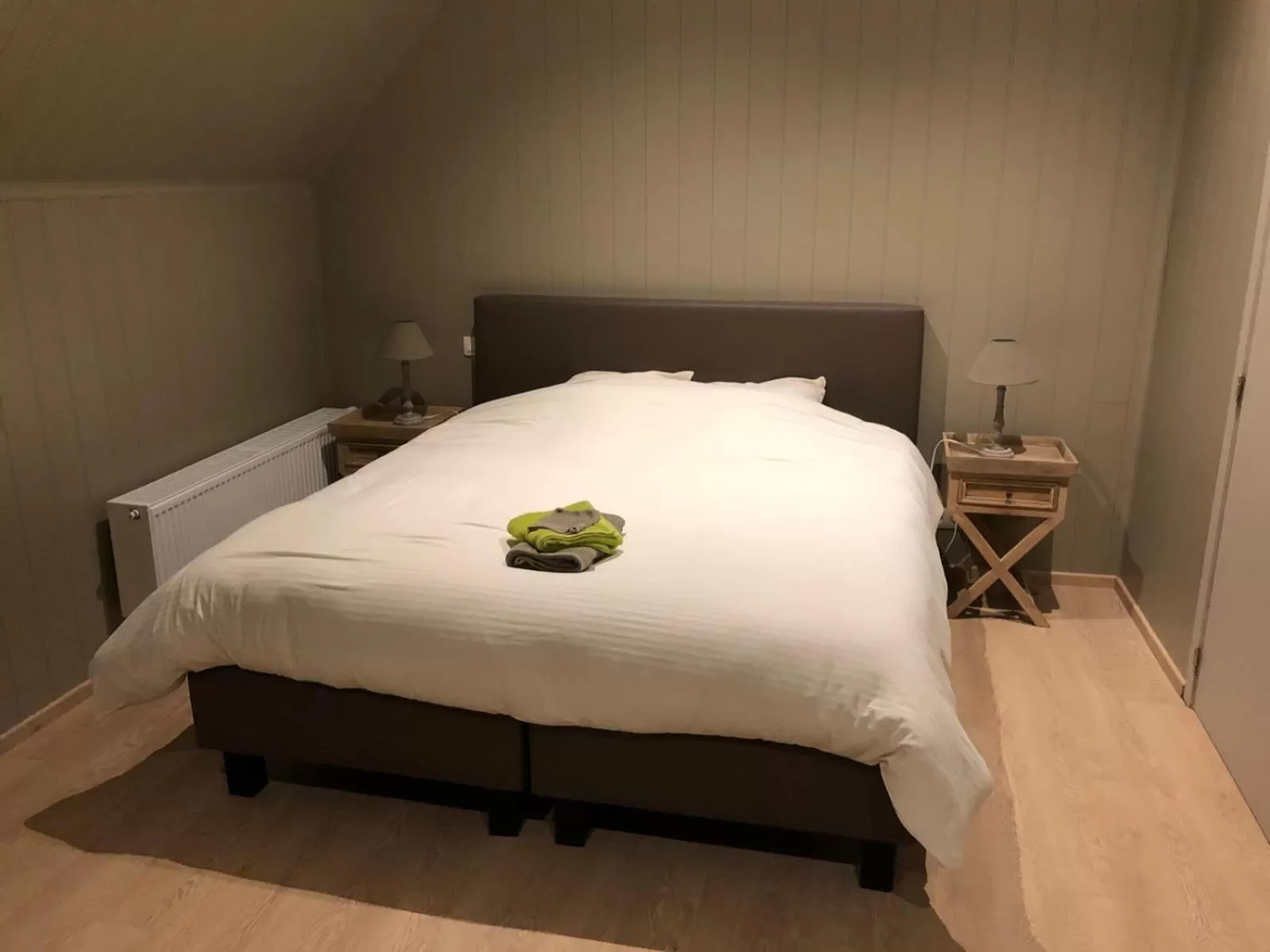 Bed in B&B De Dulle Koe