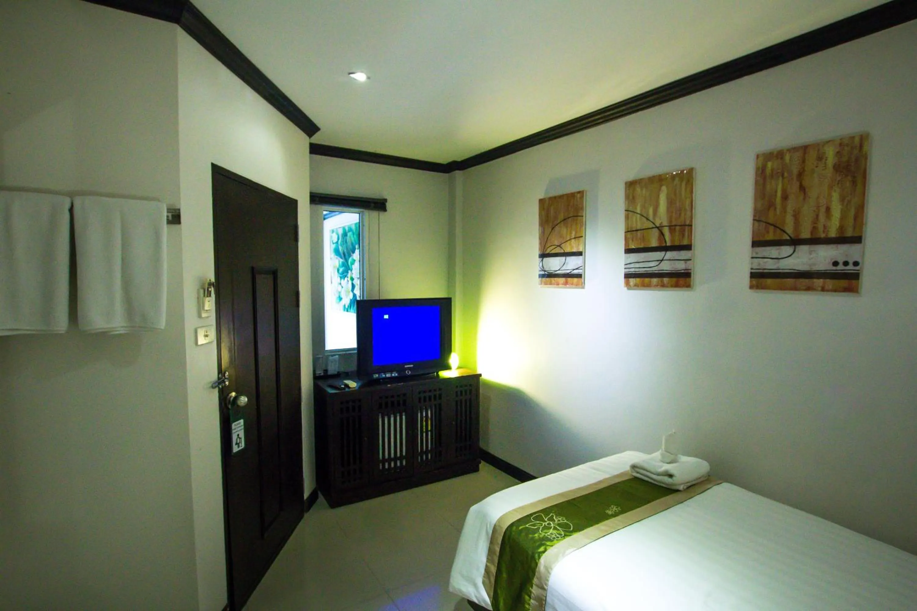 Bedroom, Bed in Queen Boutique Hotel Chaweng