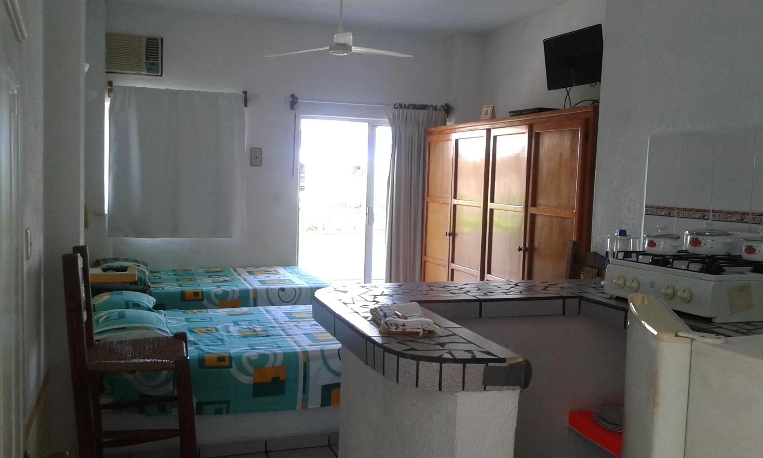 Photo of the whole room, Bed in Hotel Sarabi