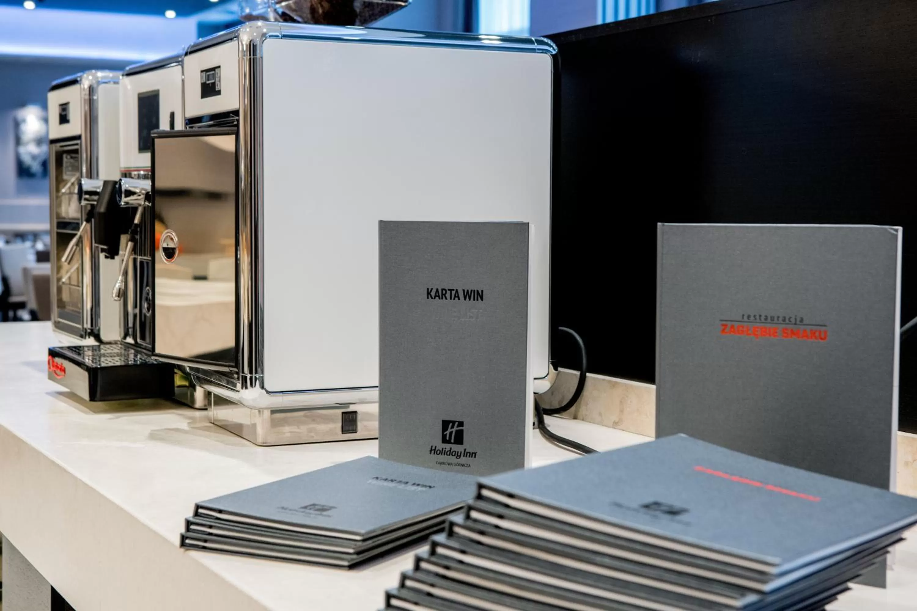 Restaurant/places to eat in Holiday Inn Dąbrowa Górnicza-Katowice by IHG