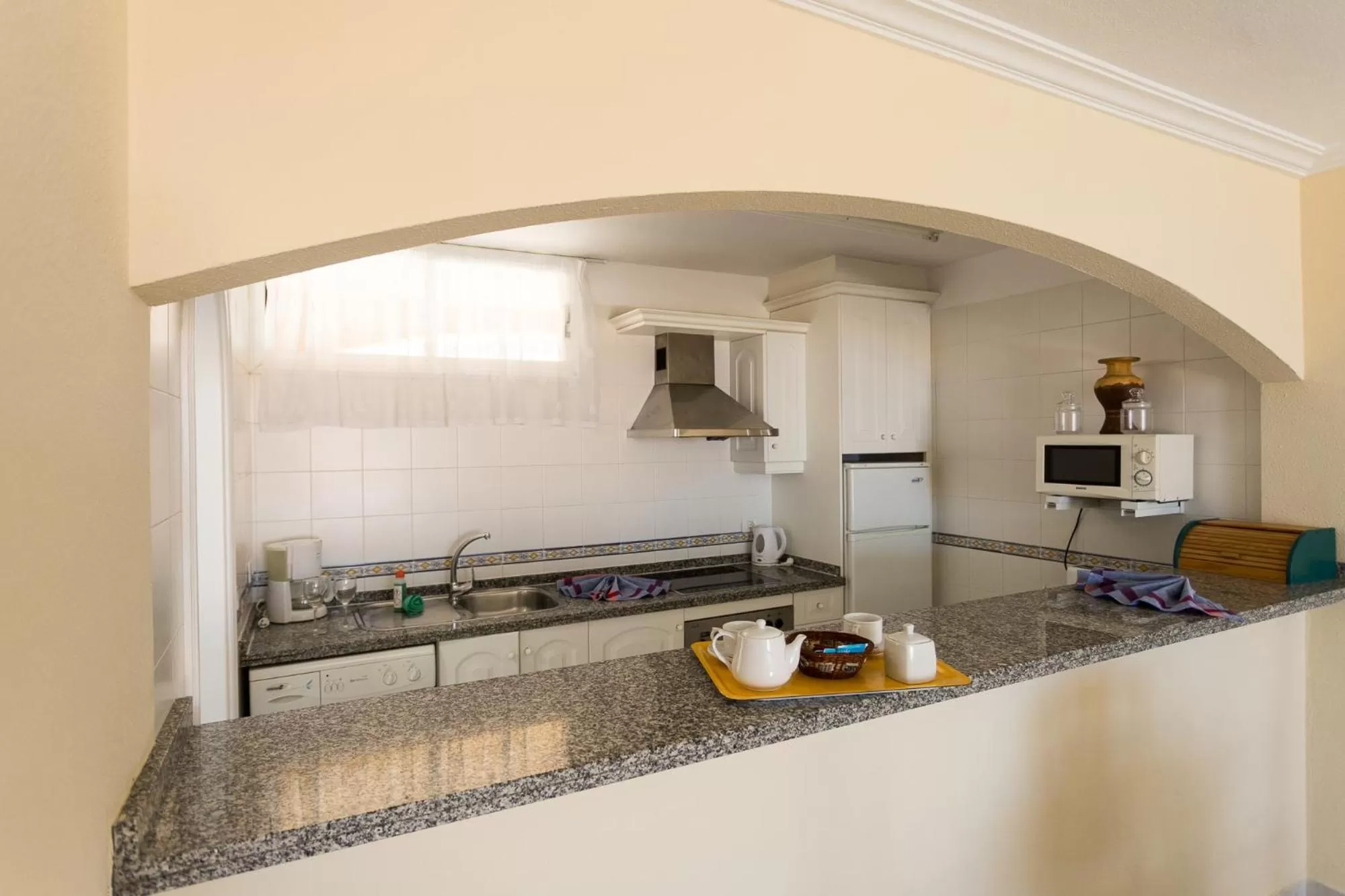 Kitchen or kitchenette in El Marques Palace by Intercorp Group
