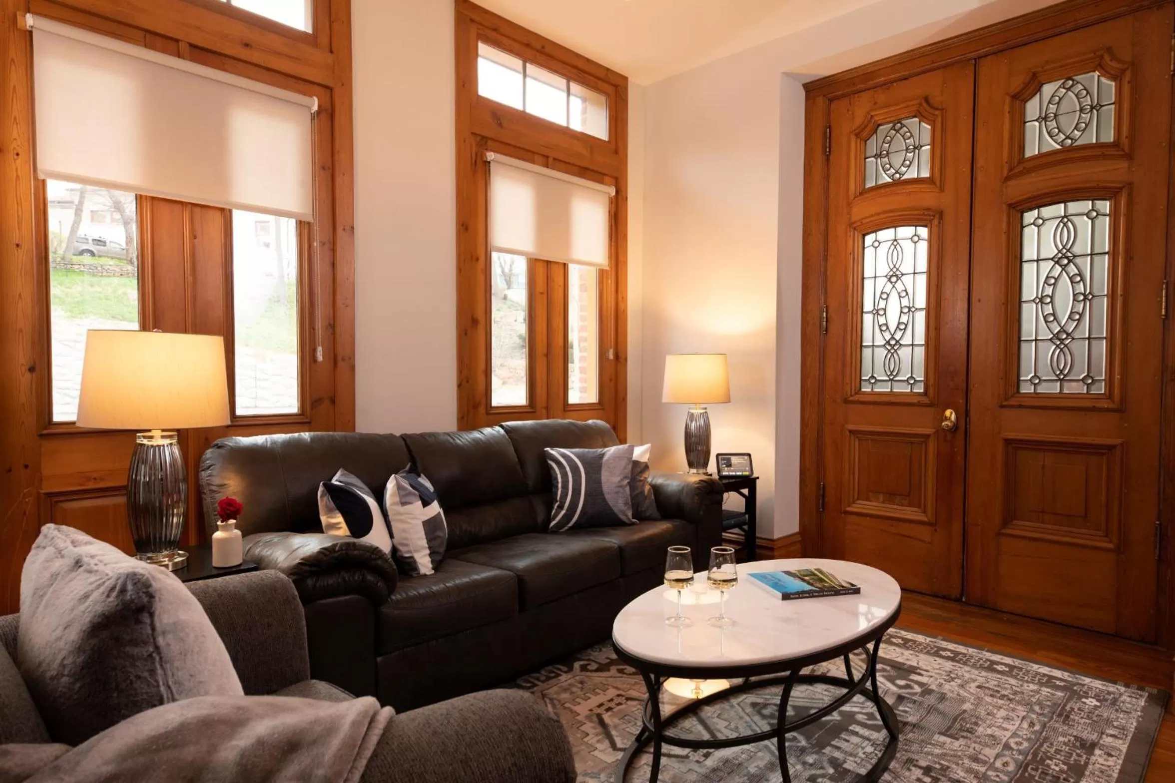 Seating Area in Riverboat Suites