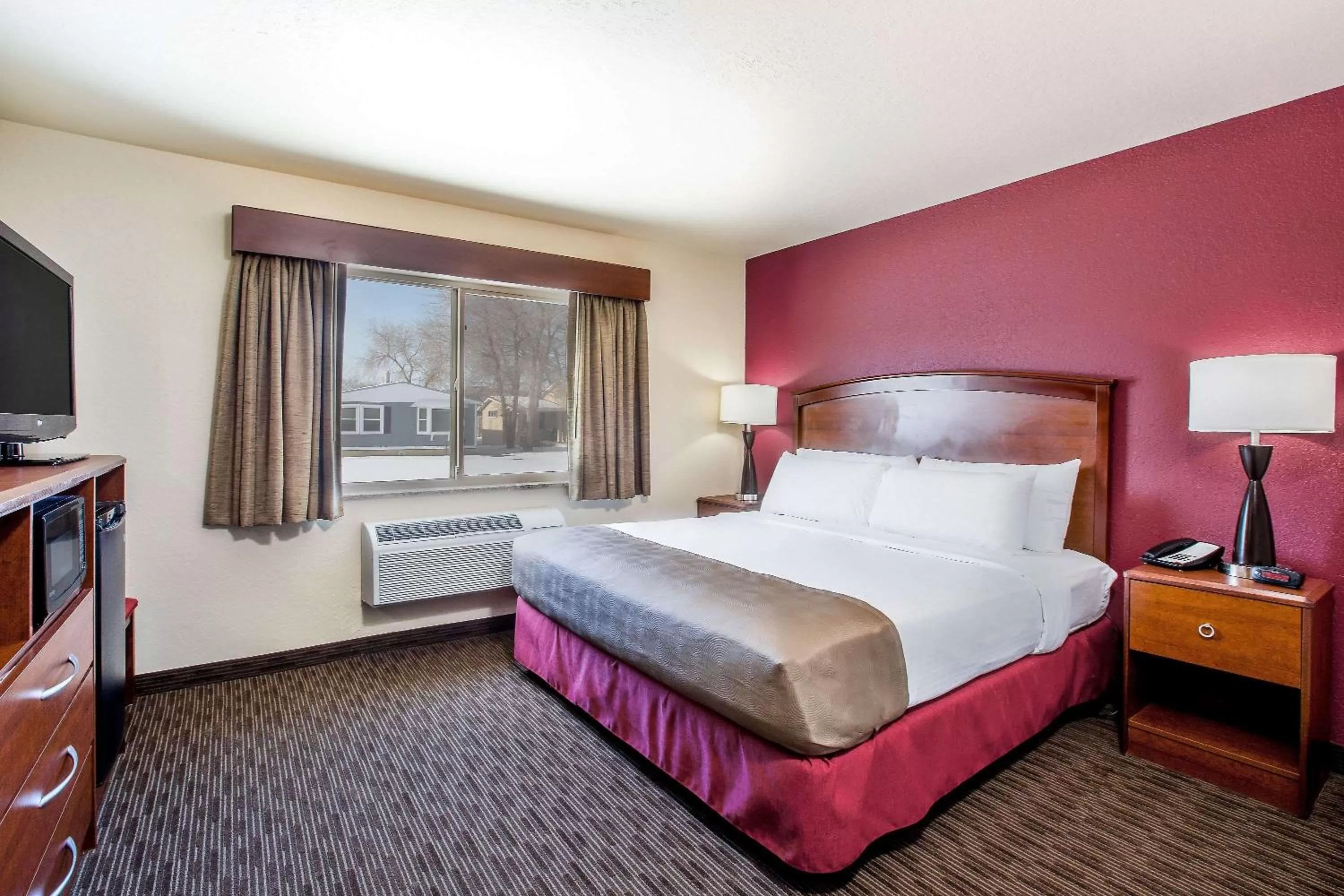 Photo of the whole room, Bed in AmericInn by Wyndham Medora