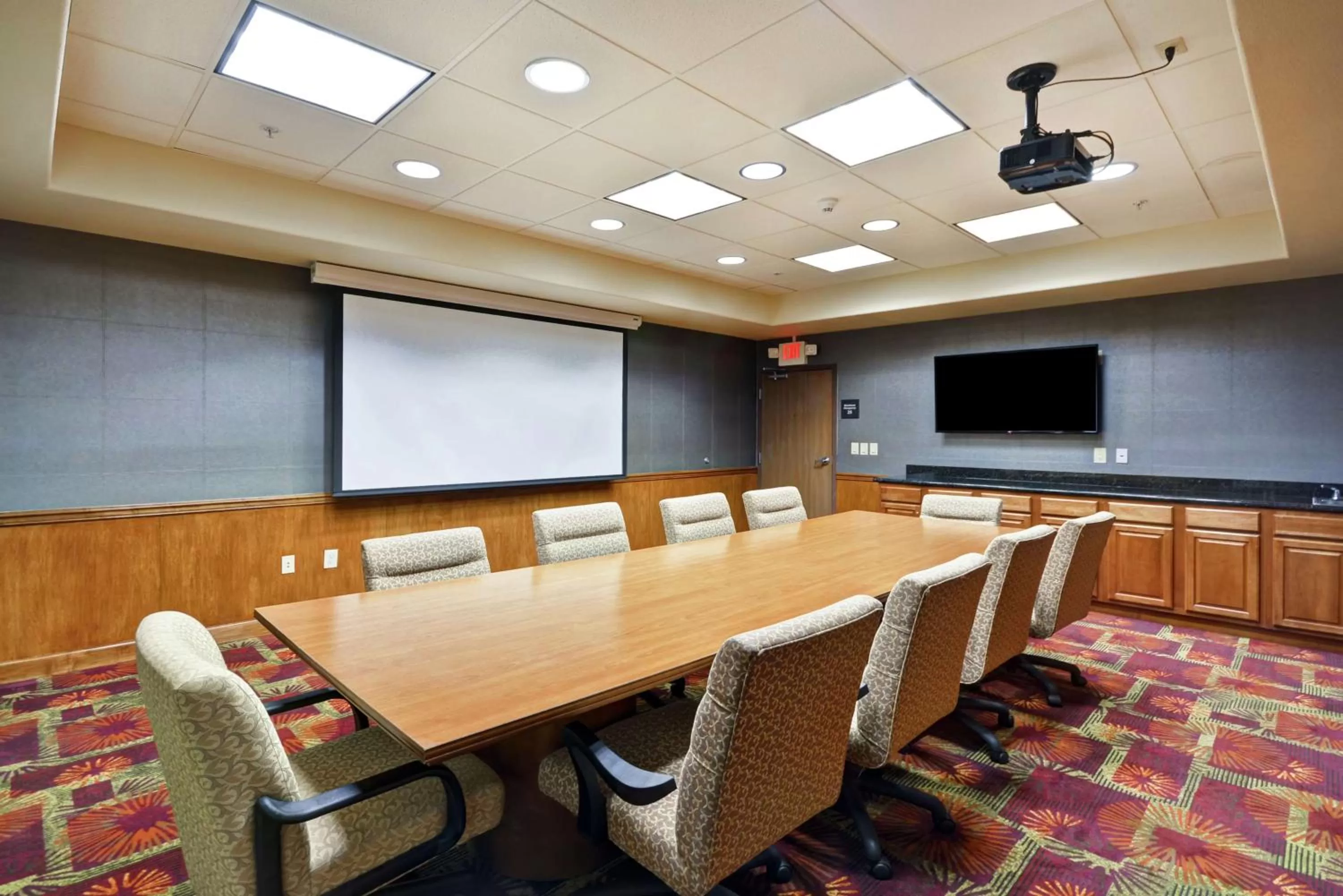 Meeting/conference room in Hampton Inn & Suites Yuma