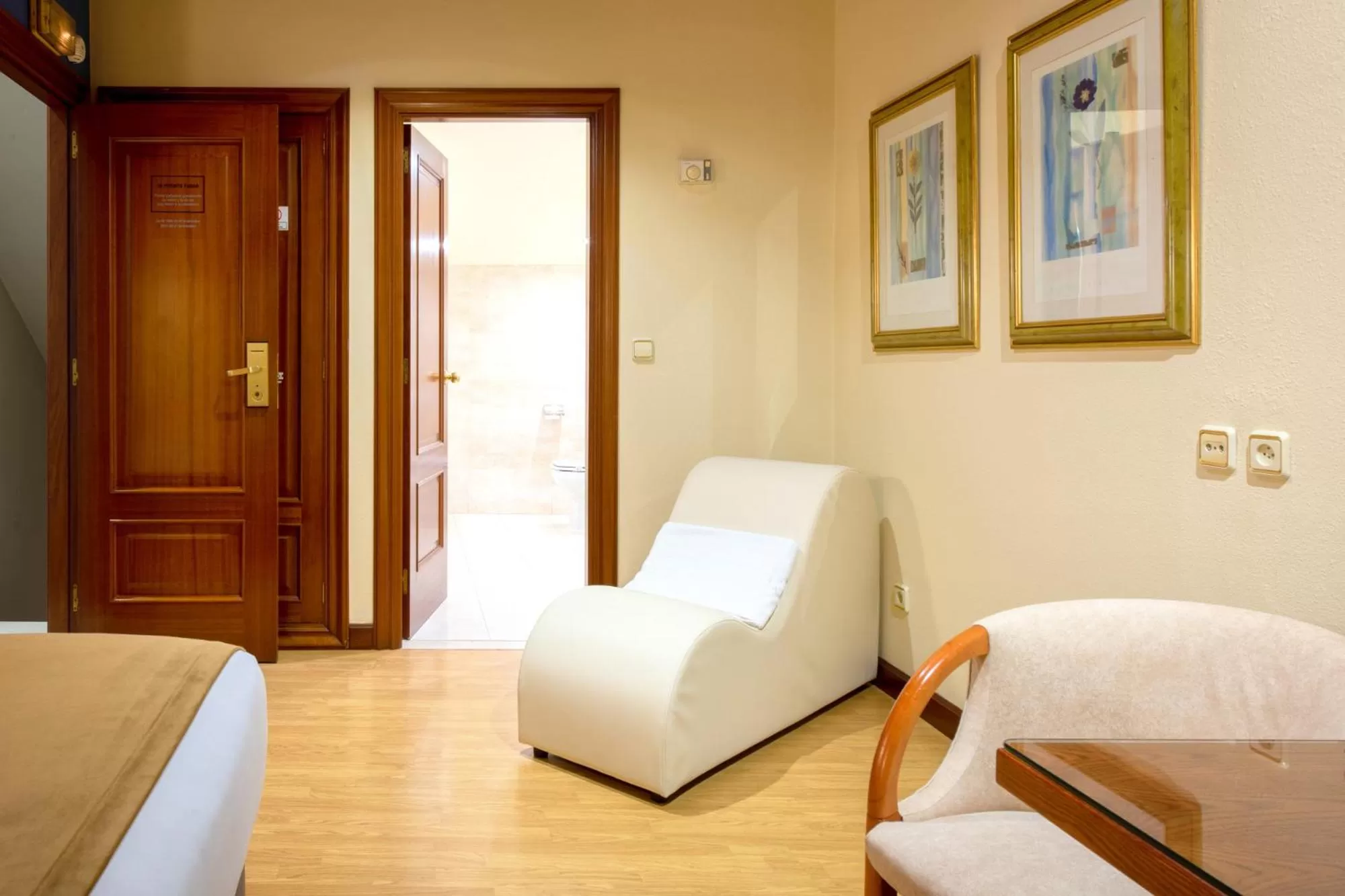 Photo of the whole room, Bed in Motel Jardin