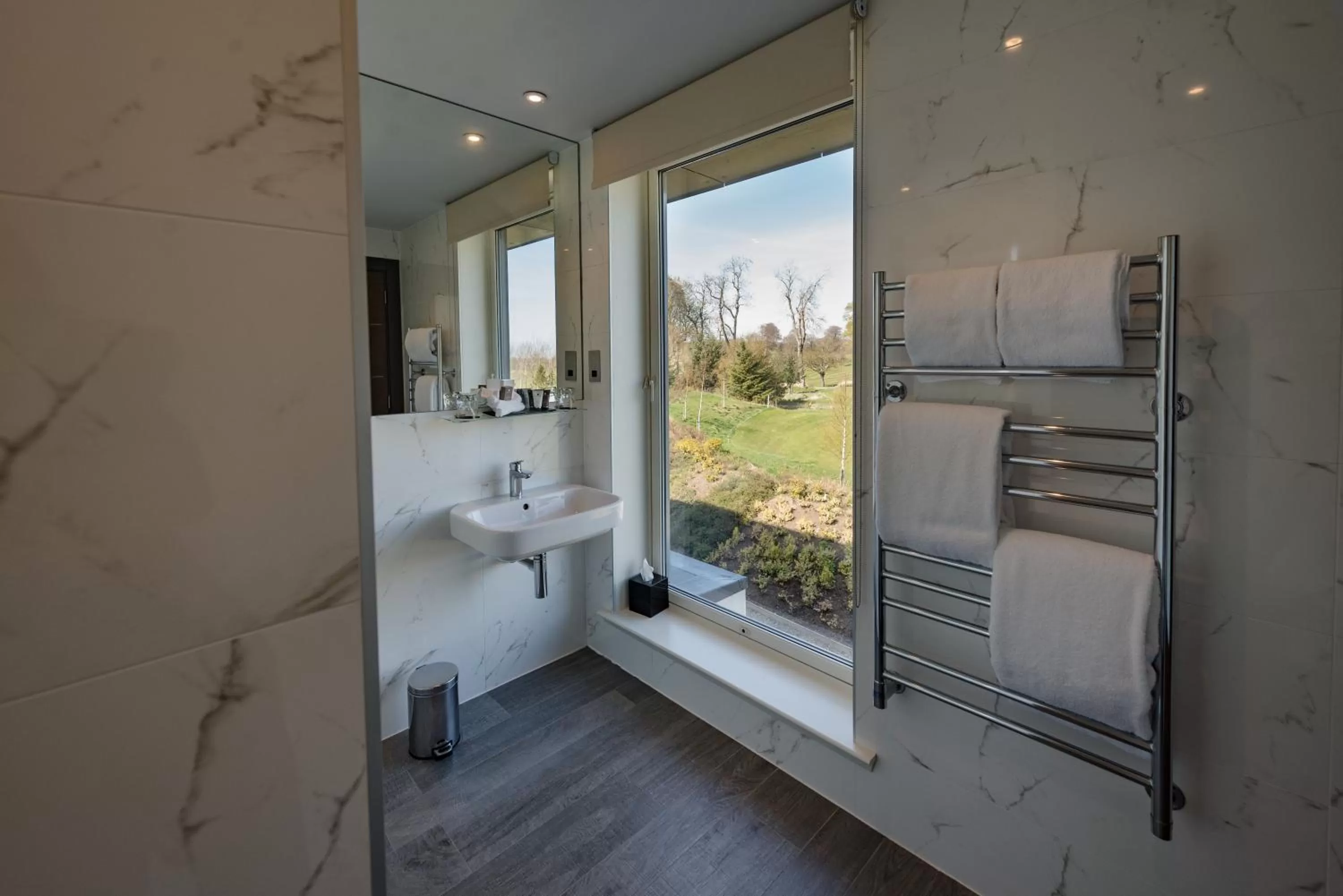 Bathroom in Meldrum House Hotel Golf And Country Estate