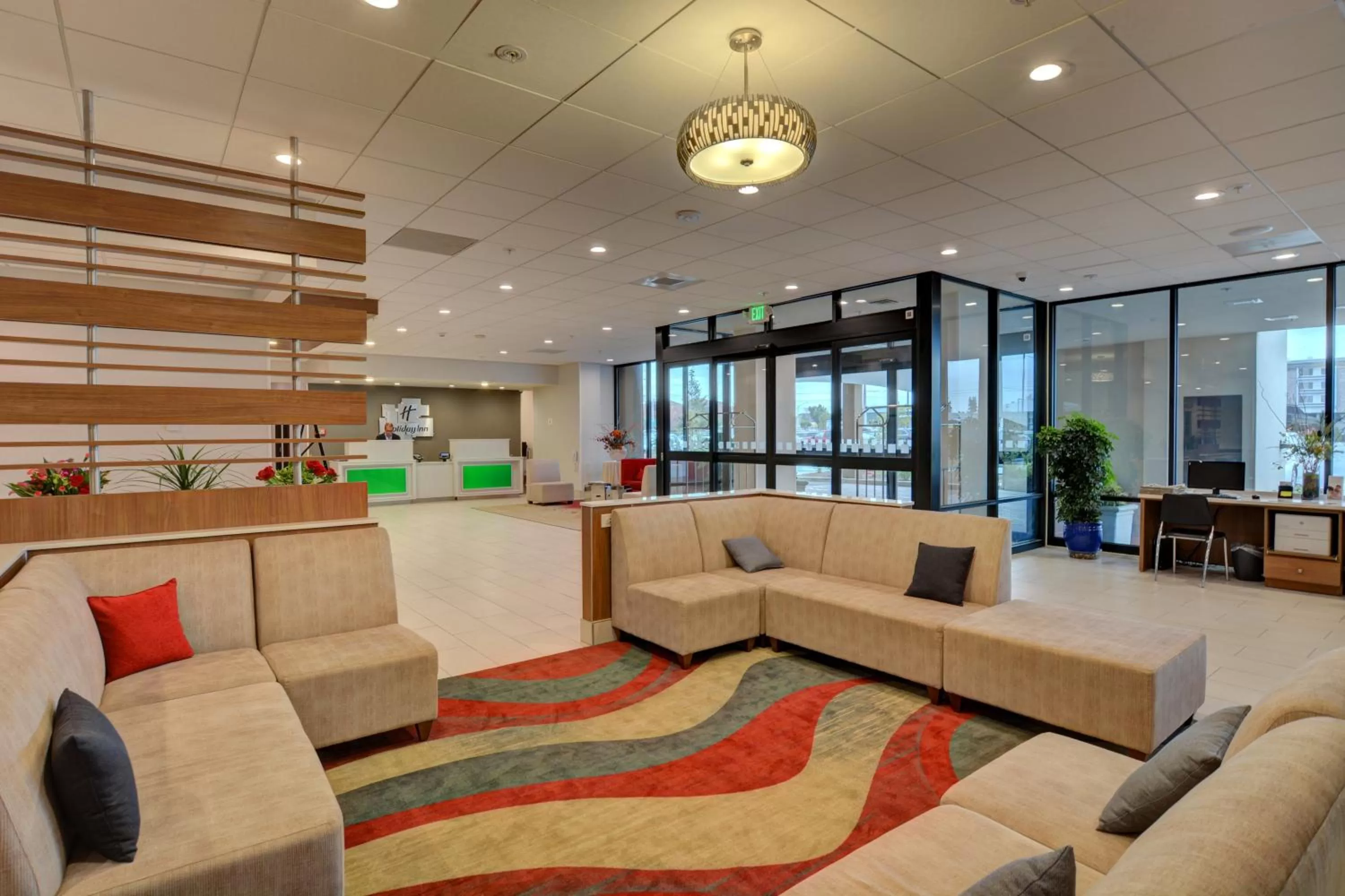 Property building in Holiday Inn - Salem by IHG