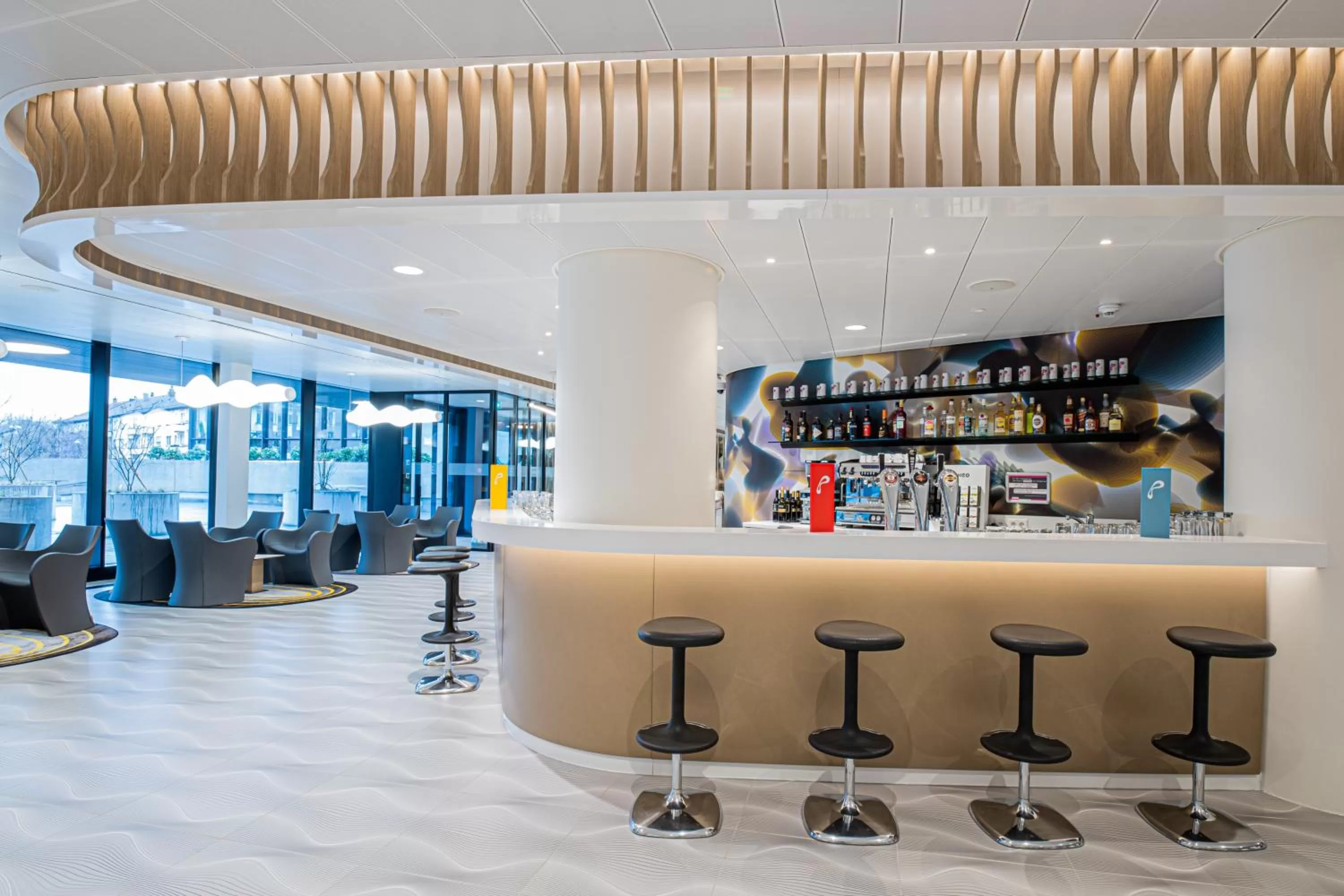 Restaurant/places to eat in Prize by Radisson, Bern City