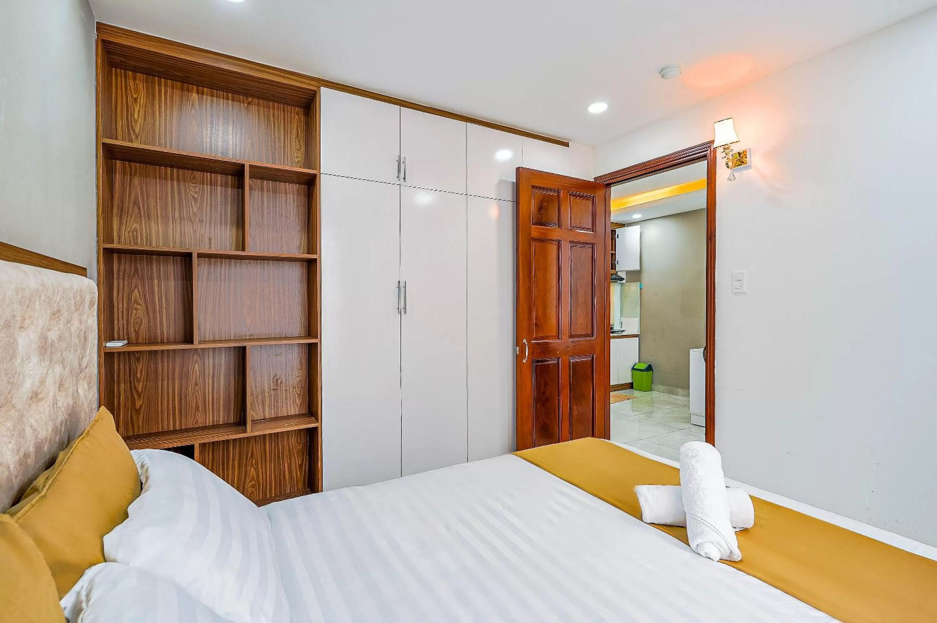 Bed in Spring Hill Apartment -The High Class