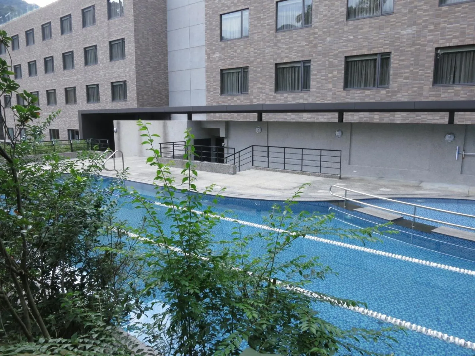 Swimming pool in Great Roots Forestry Spa Resort