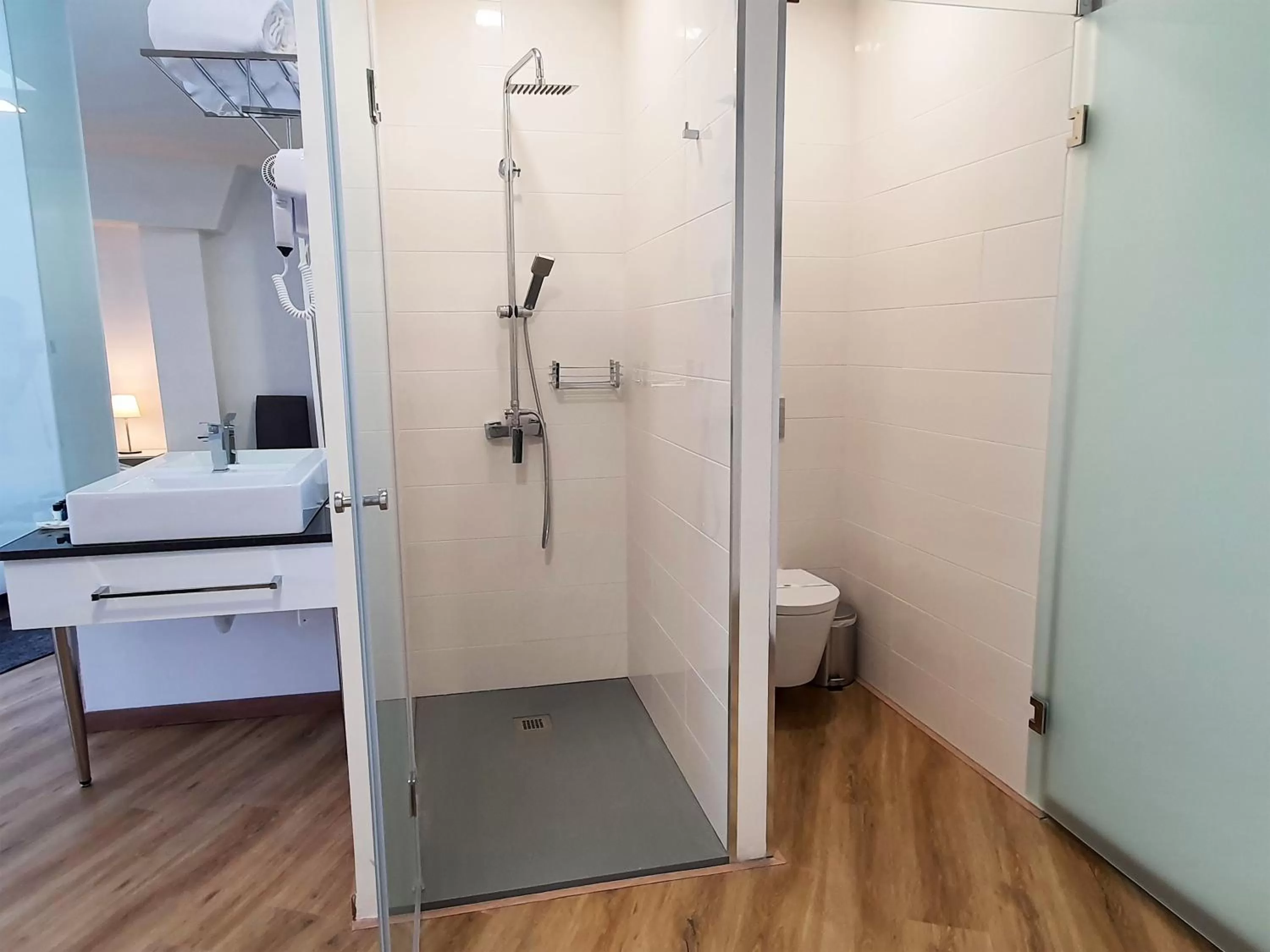 Bathroom in Miramar Hotel Spa & Apartments