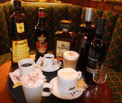 Non alcoholic drinks in Clifton Court Hotel