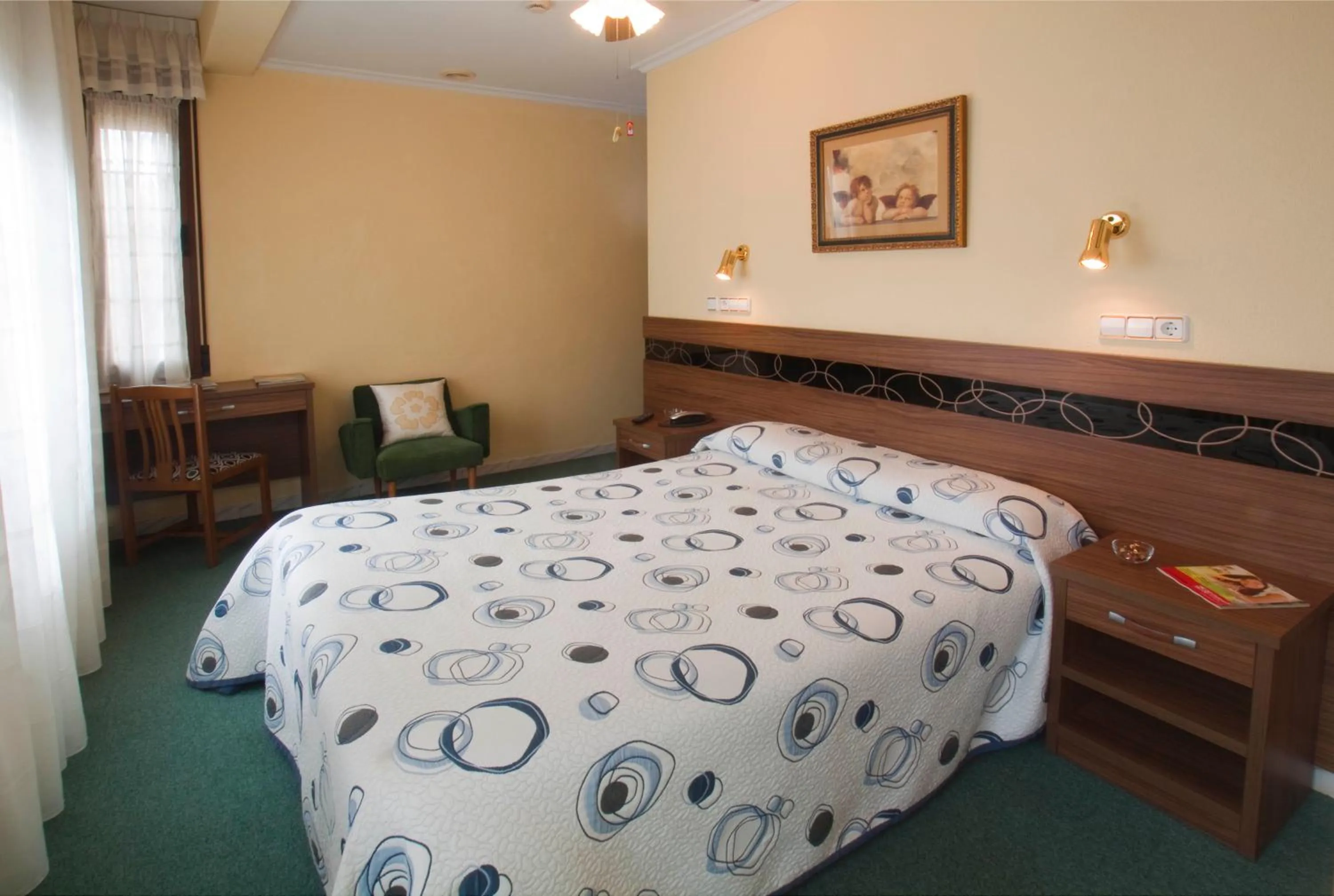 Bedroom, Bed in Hotel Castilla