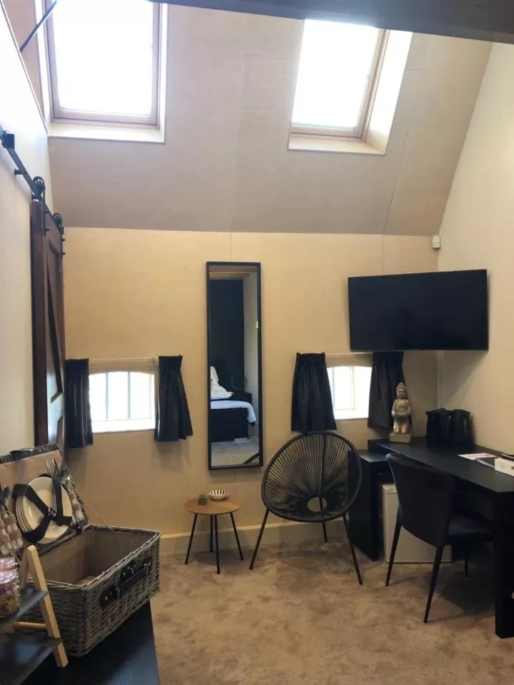 Photo of the whole room in Harlingen Staete B&B Boutique hotel