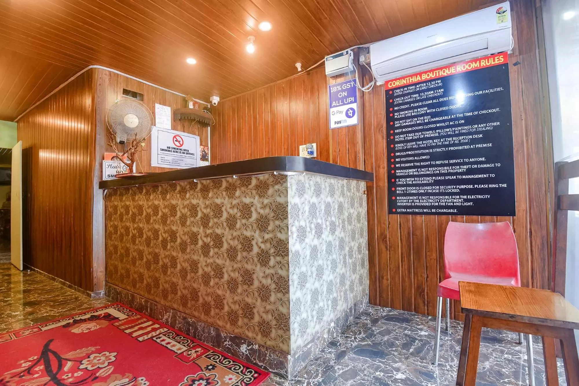 Lobby or reception in FabExpress Corinthia Boutique Rooms - Nr Candolim Beach