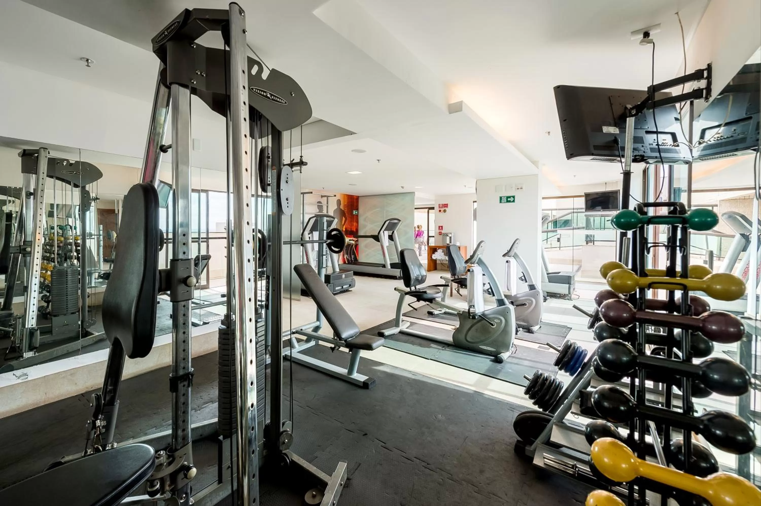 Fitness centre/facilities in Grand Mercure Brasilia Eixo Monumental