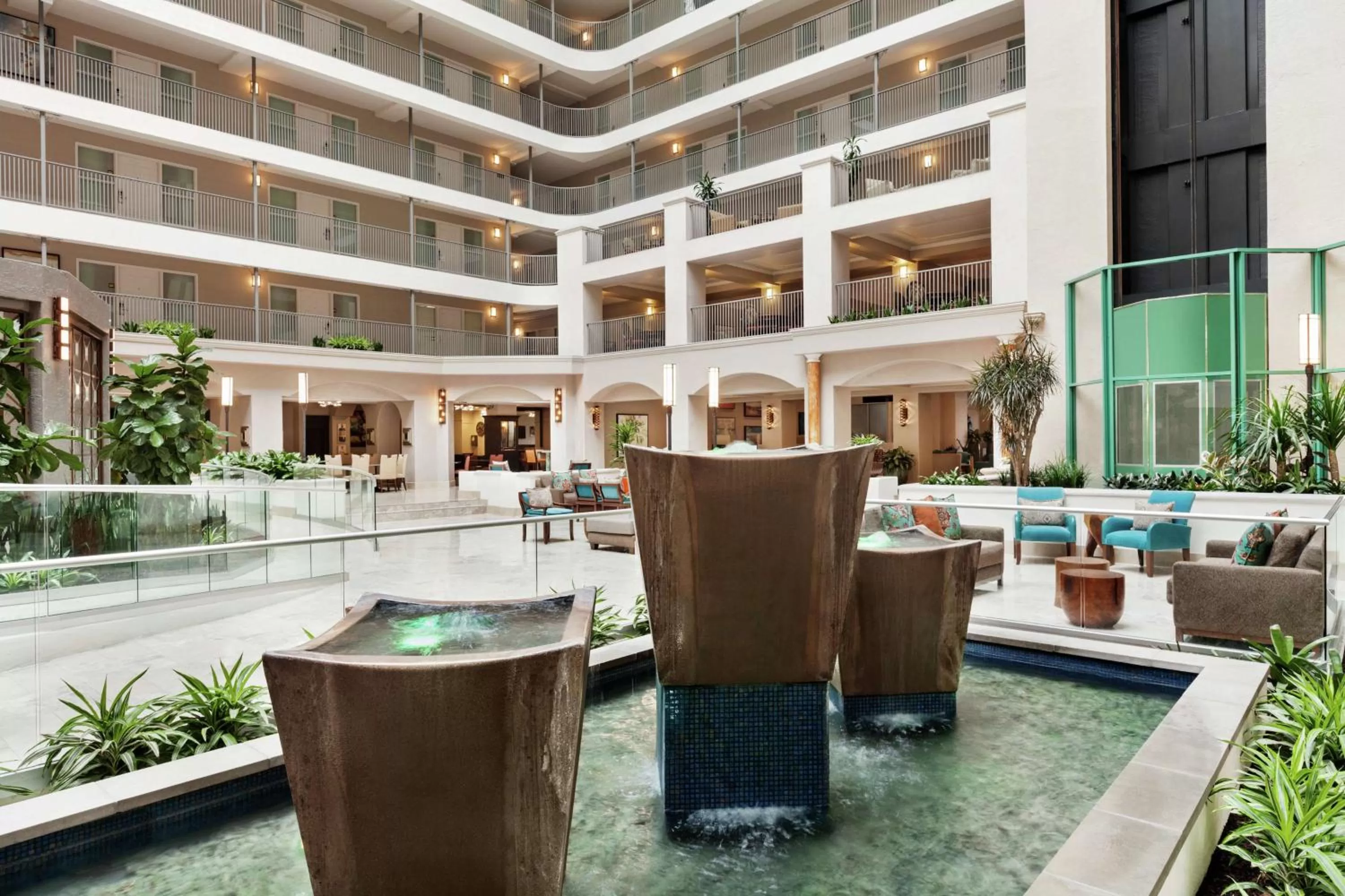 Lobby or reception in Embassy Suites by Hilton Santa Ana Orange County Airport