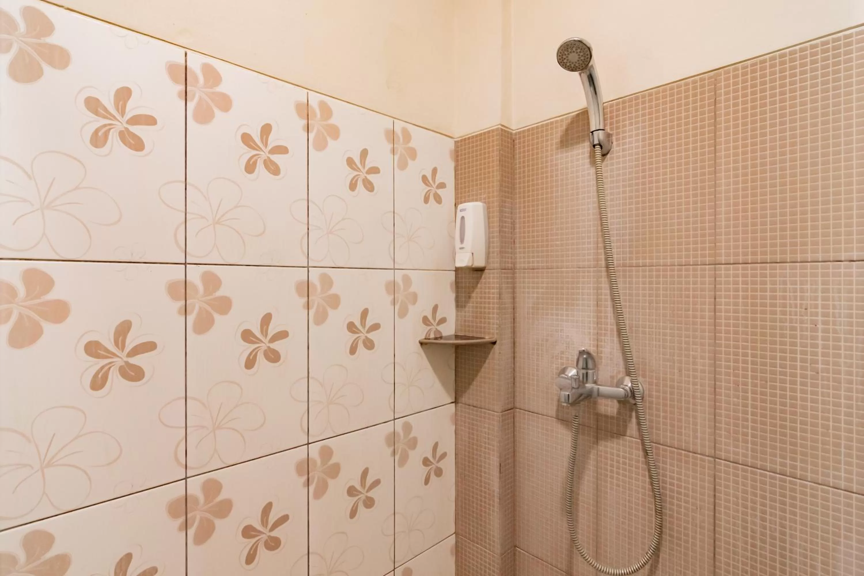 Bathroom in RedDoorz Premium near Bandung Station