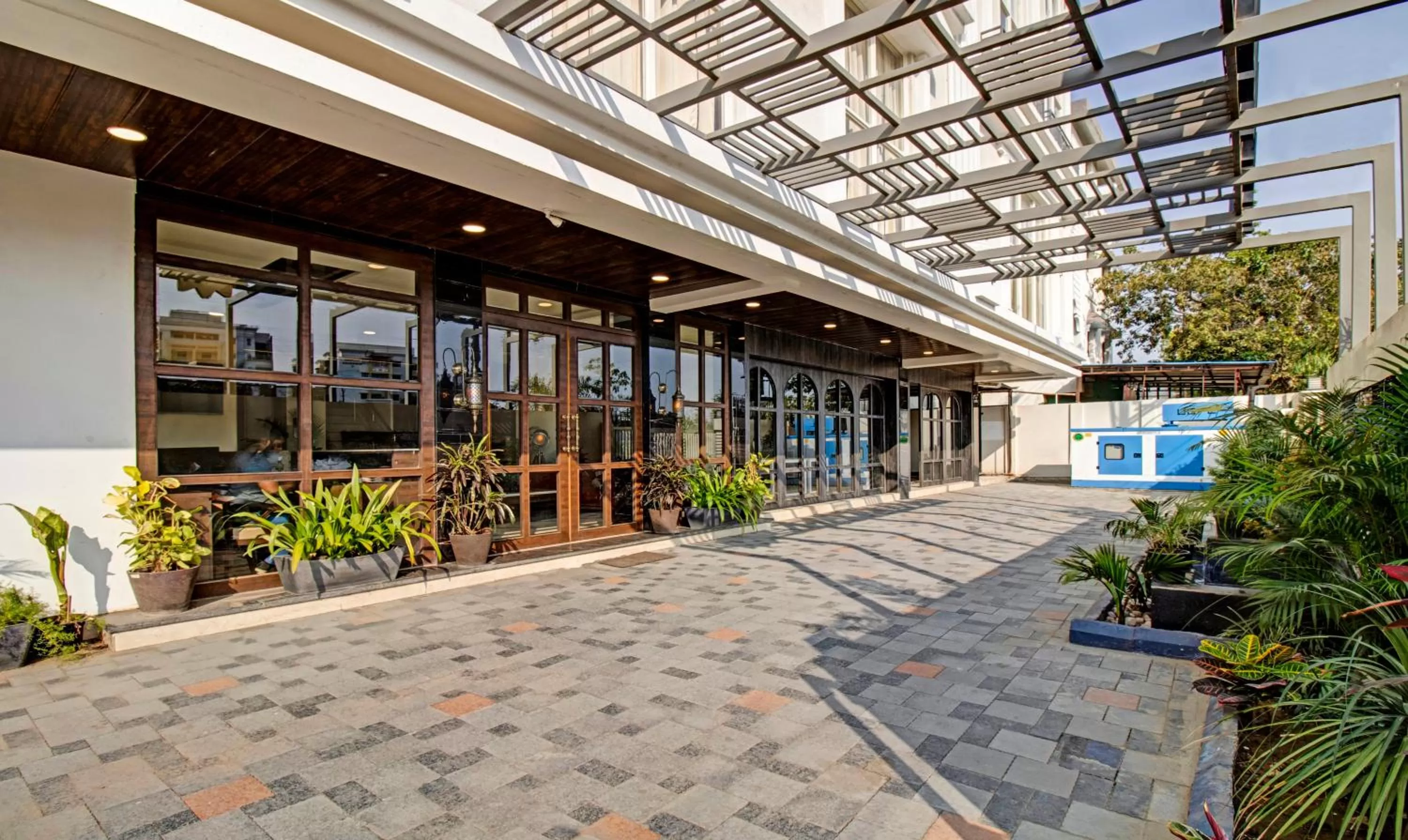 Parking in Treebo Premium Median Inn