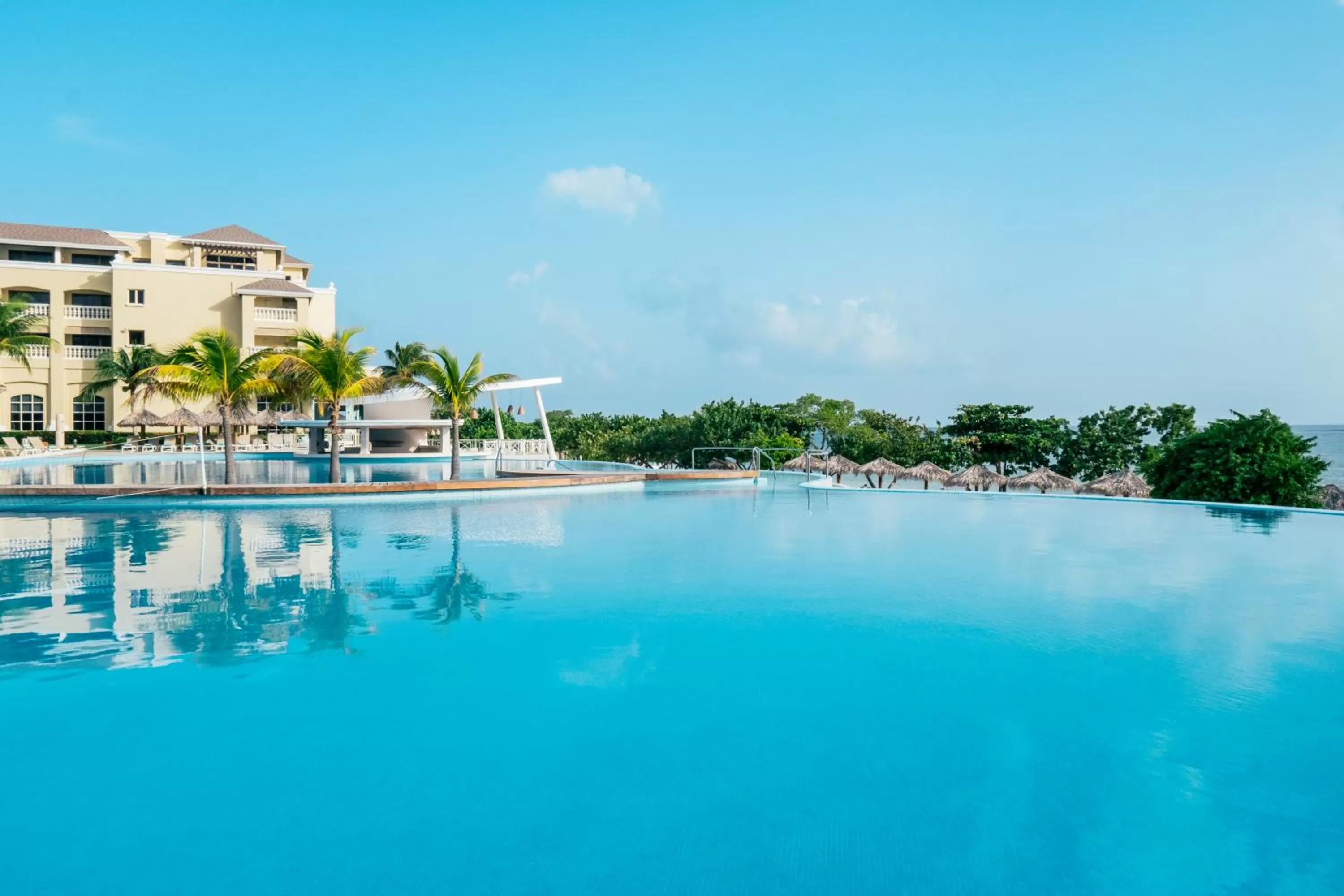 Swimming pool in Iberostar Waves Rose Hall Beach - All Inclusive