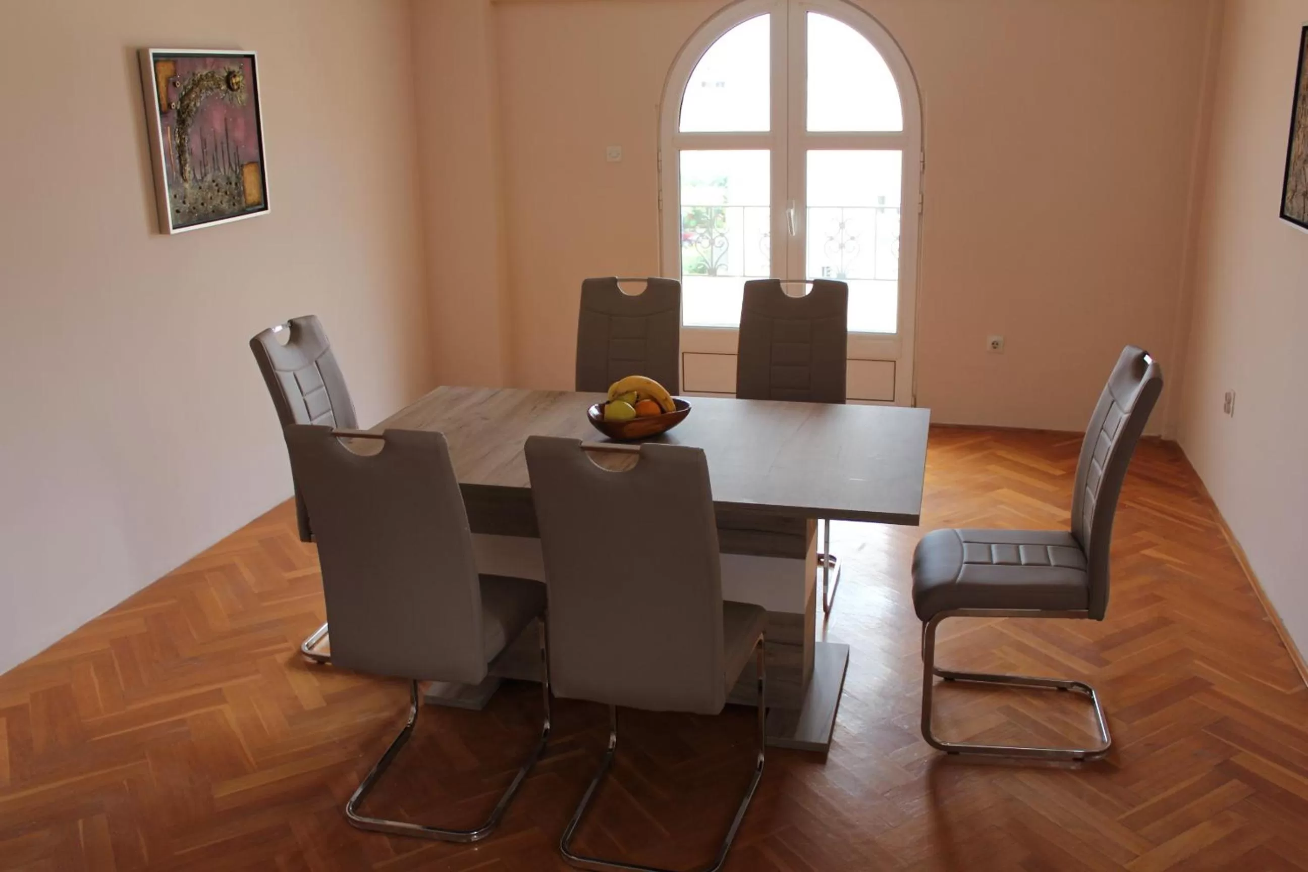 Dining area in Hotel Crnogorska Kuća