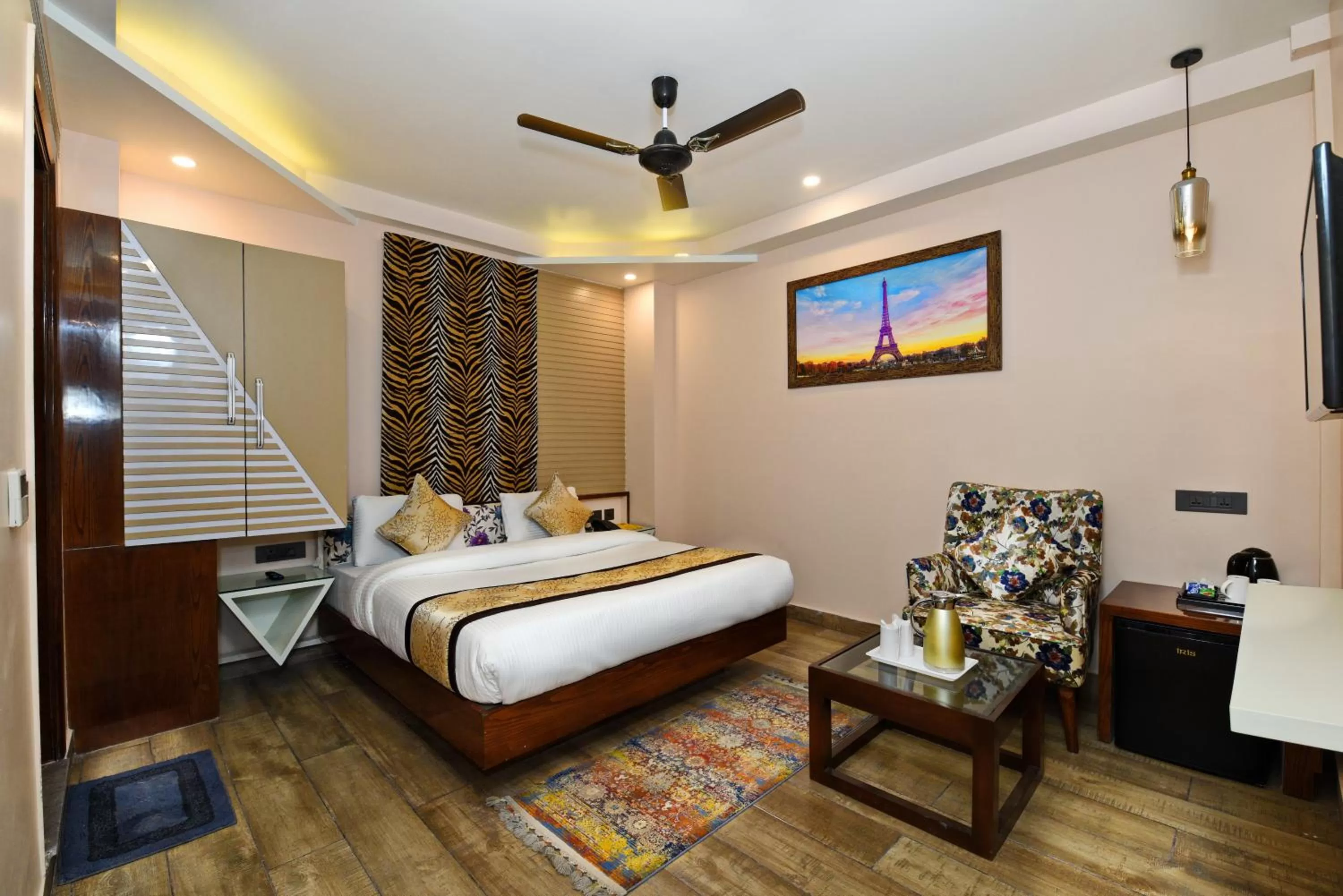 Photo of the whole room, Bed in Hotel Blue Pearl - Free Airport Pick up