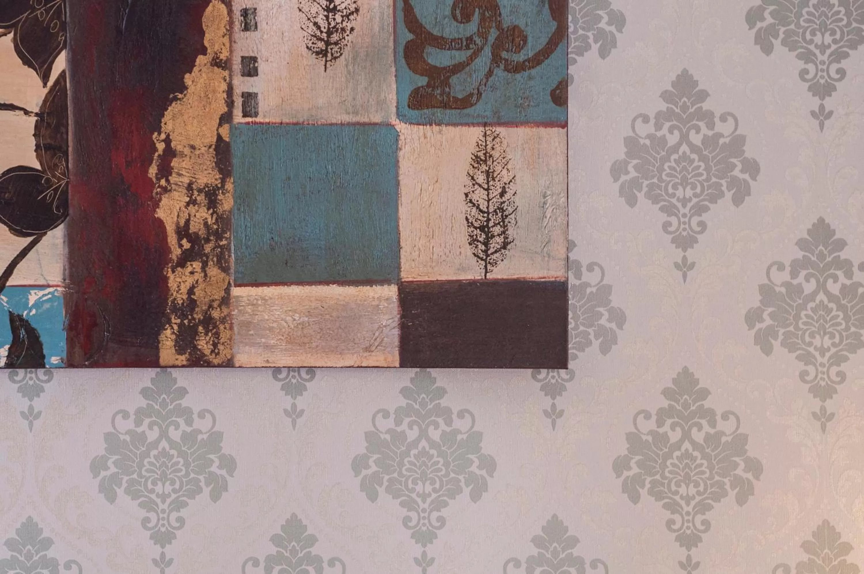 Decorative detail in Alexandra Hotel