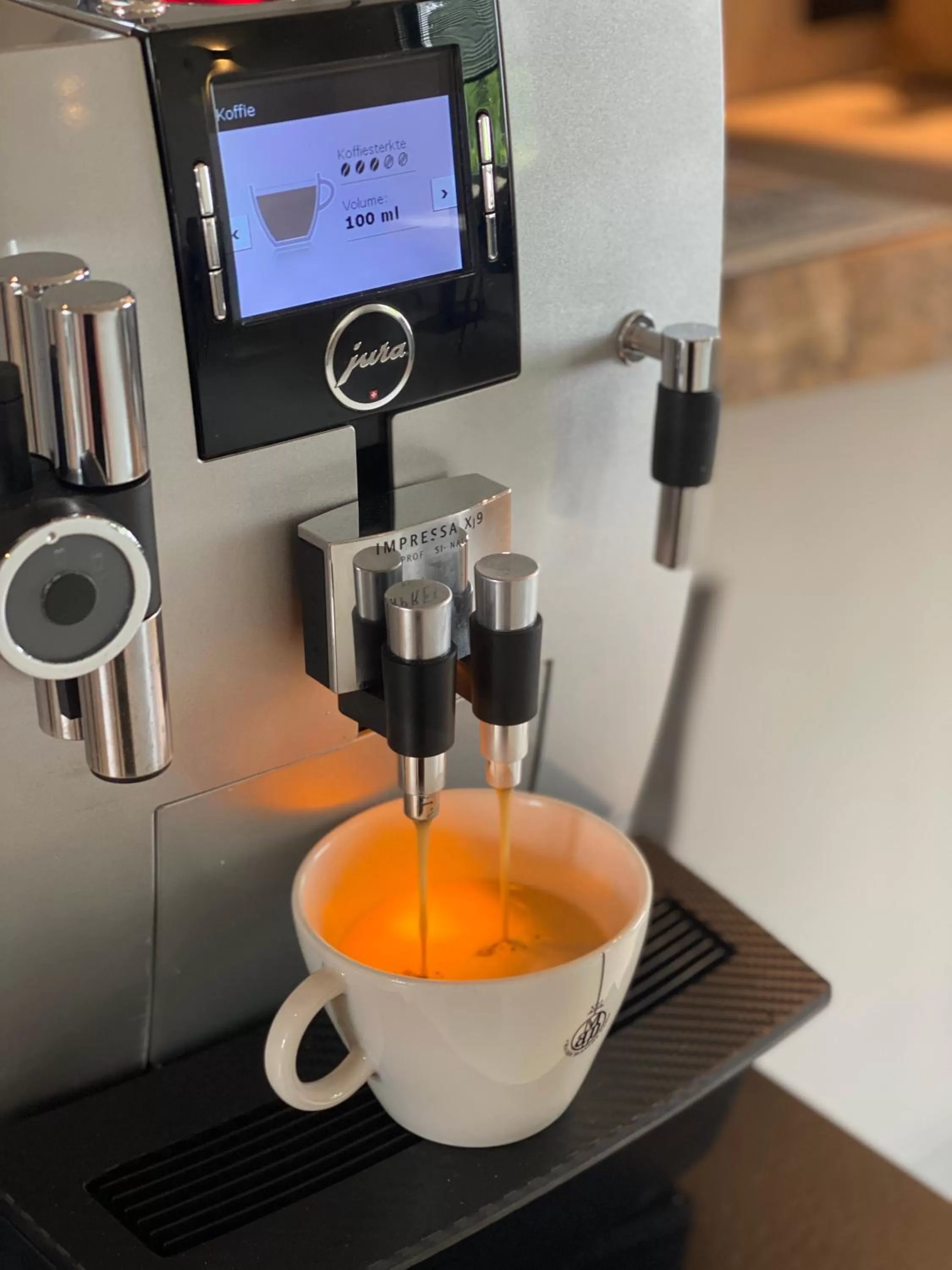 Coffee/tea facilities in Boutique Hotel Le Faucon