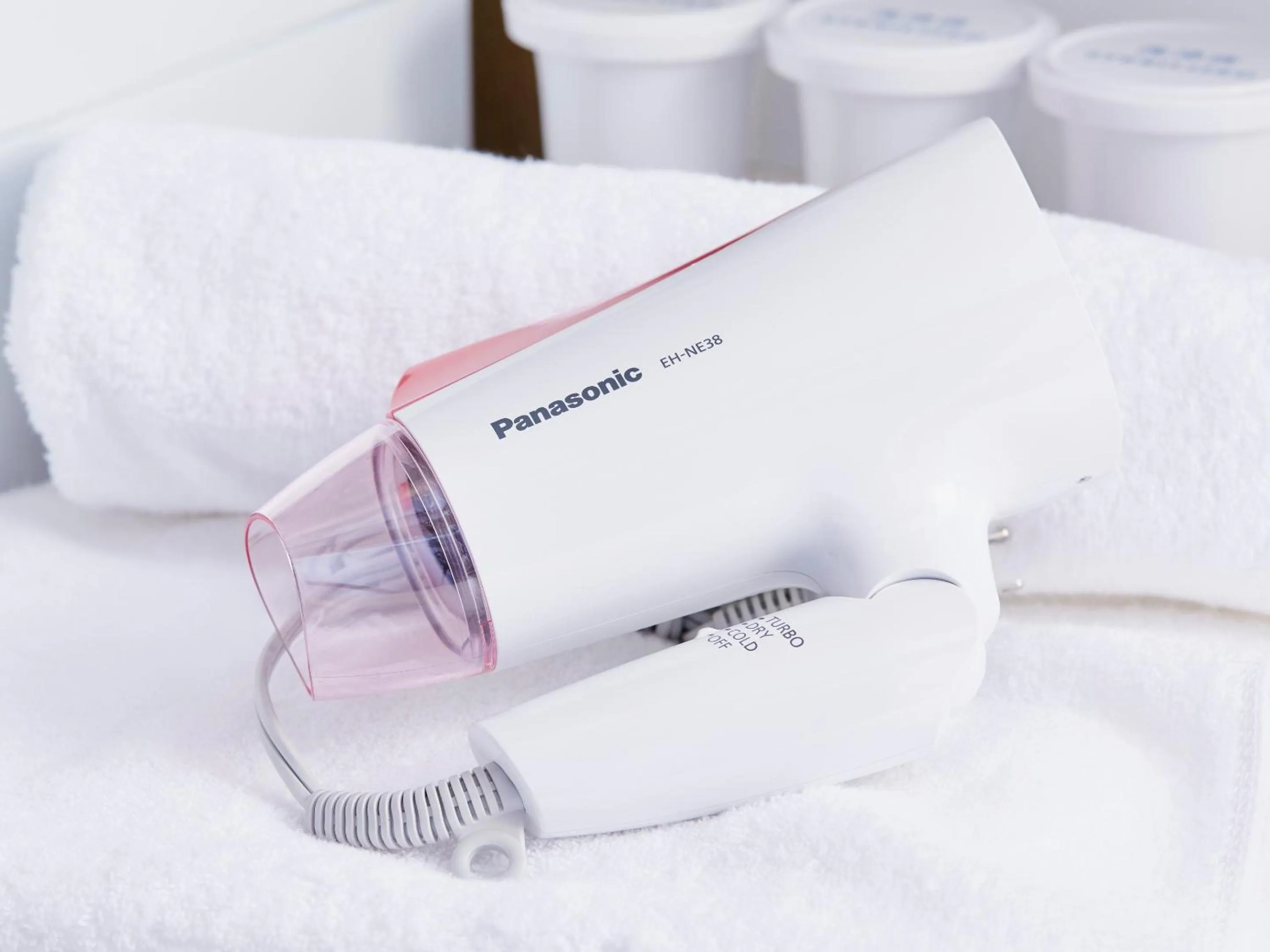 Area and facilities in Sunrise Suites