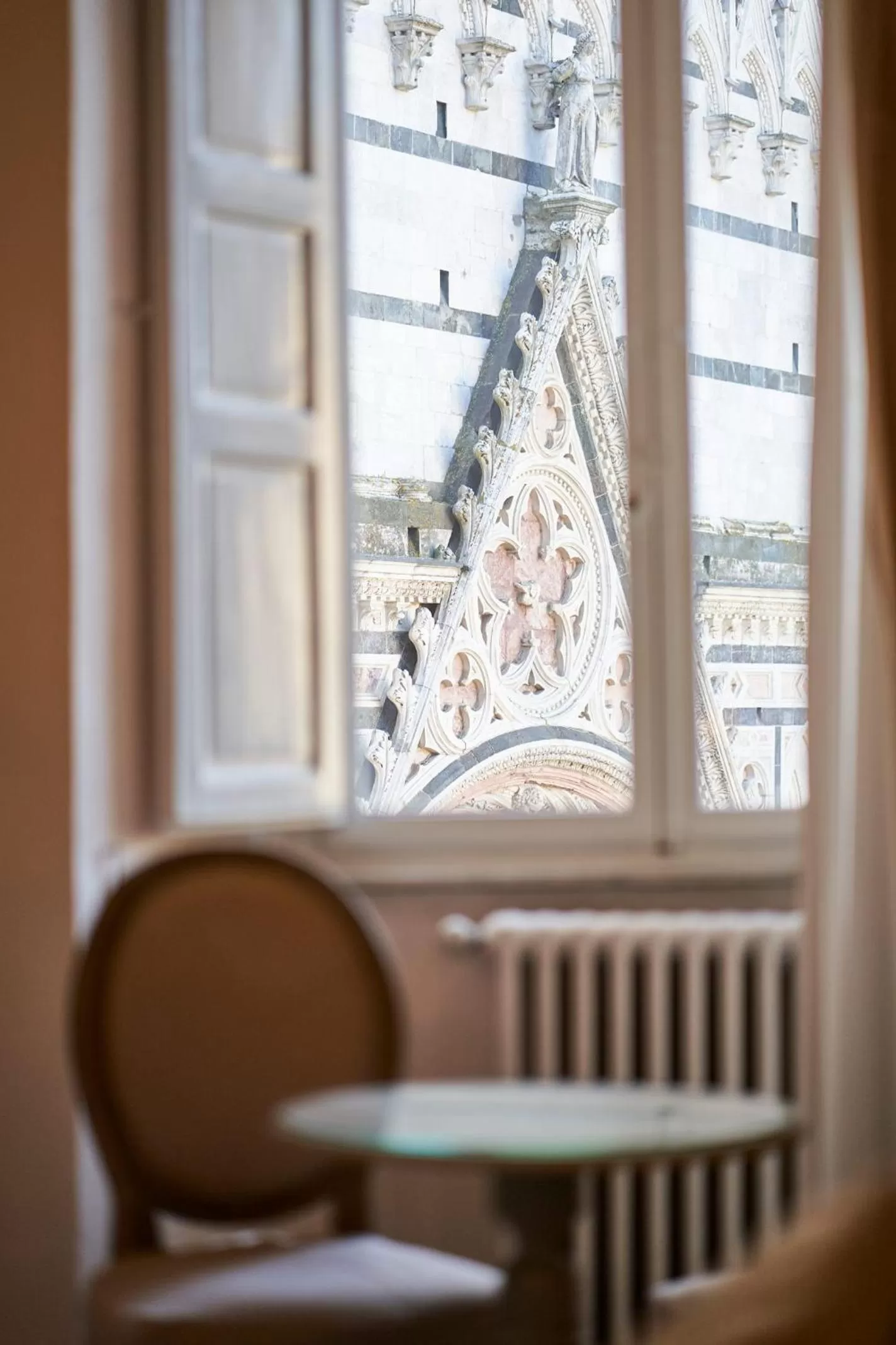 Decorative detail in Palazzo del Magnifico B&B