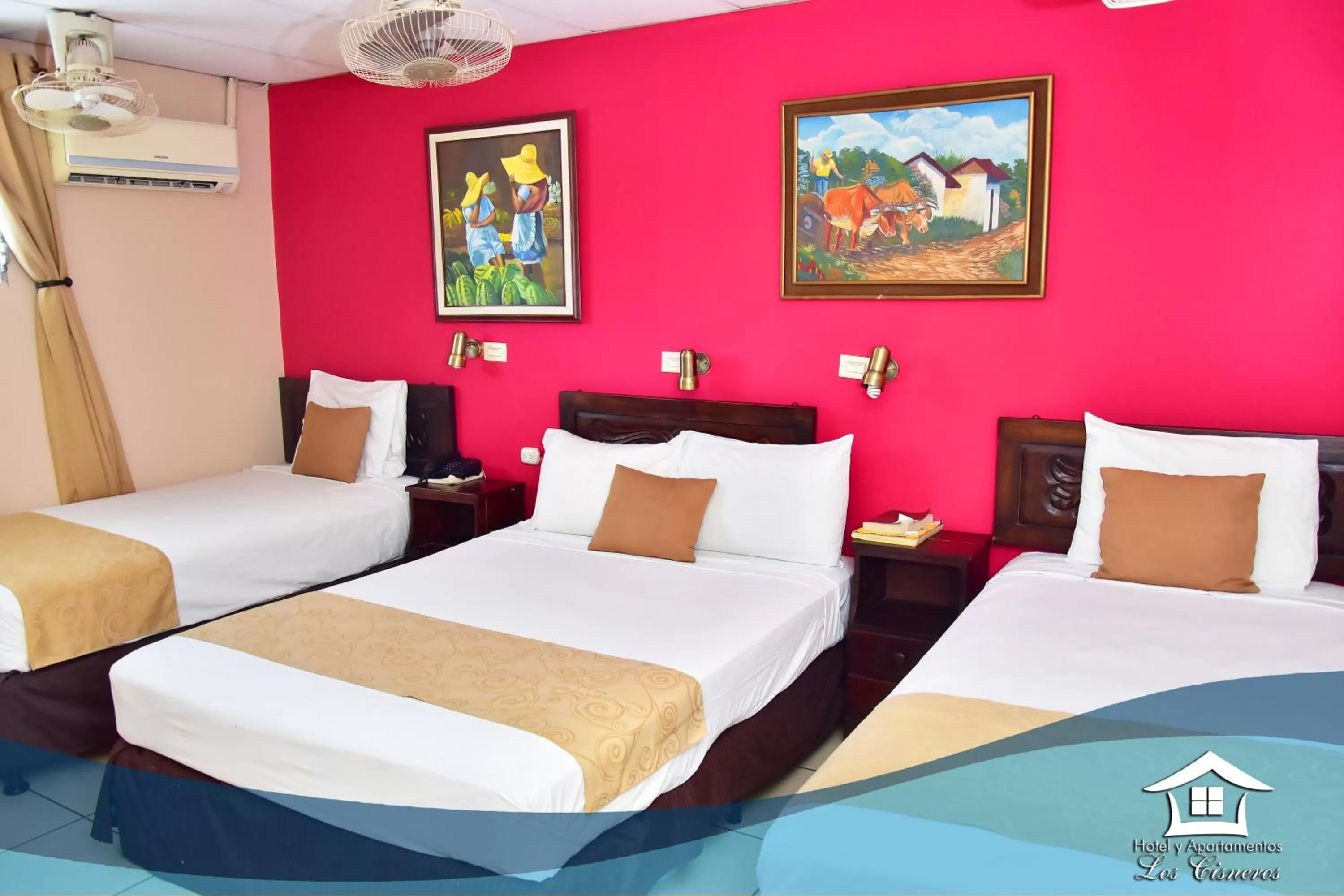 Photo of the whole room, Bed in Hotel y Apartments Los Cisneros