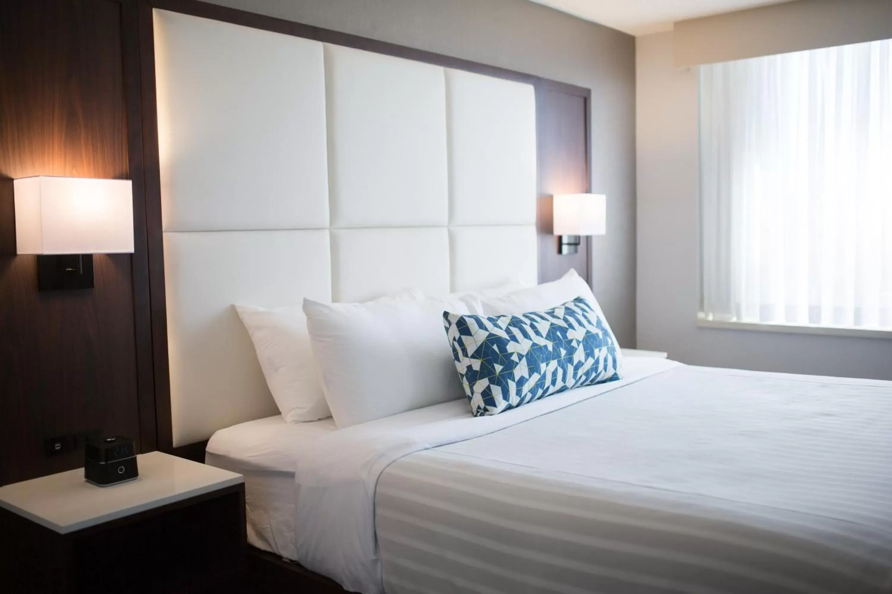 Preferred King Suite with Sofa Bed in The Park Hotel London Preferred King Suite with Sofa Bed in The Park Hotel London