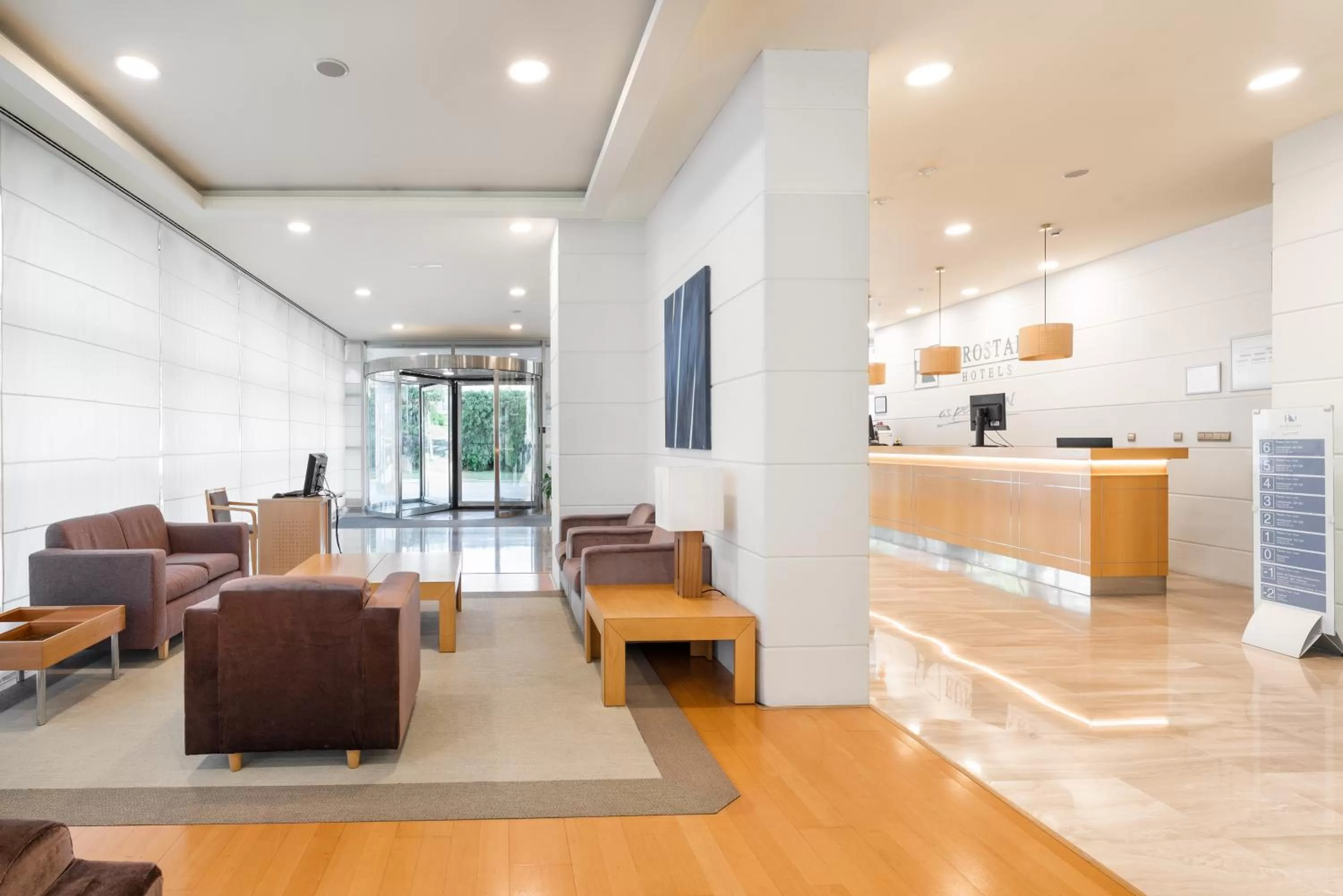 Lobby or reception in Eurostars San Lazaro
