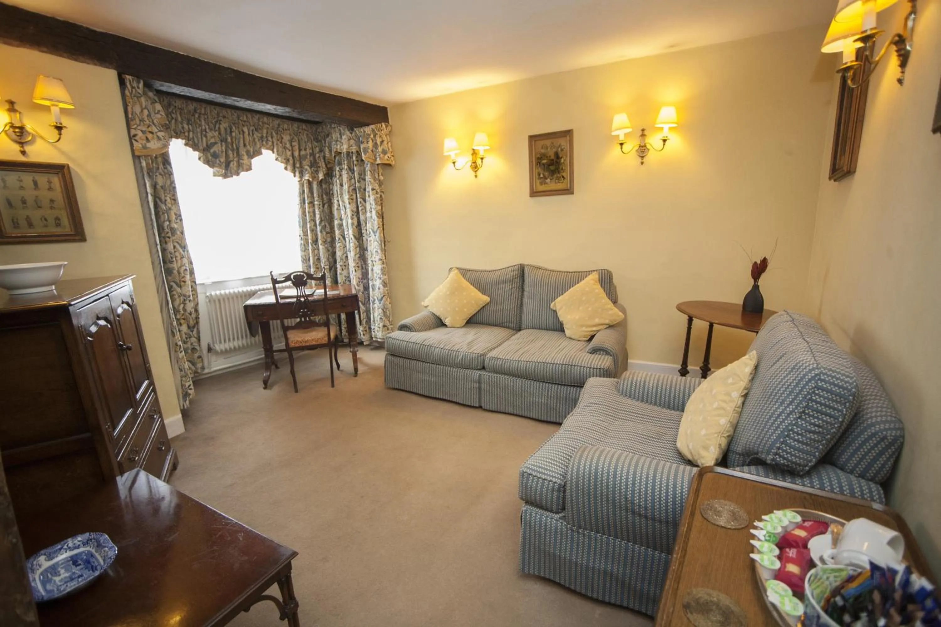 Living room in The Lion Hotel Shrewsbury