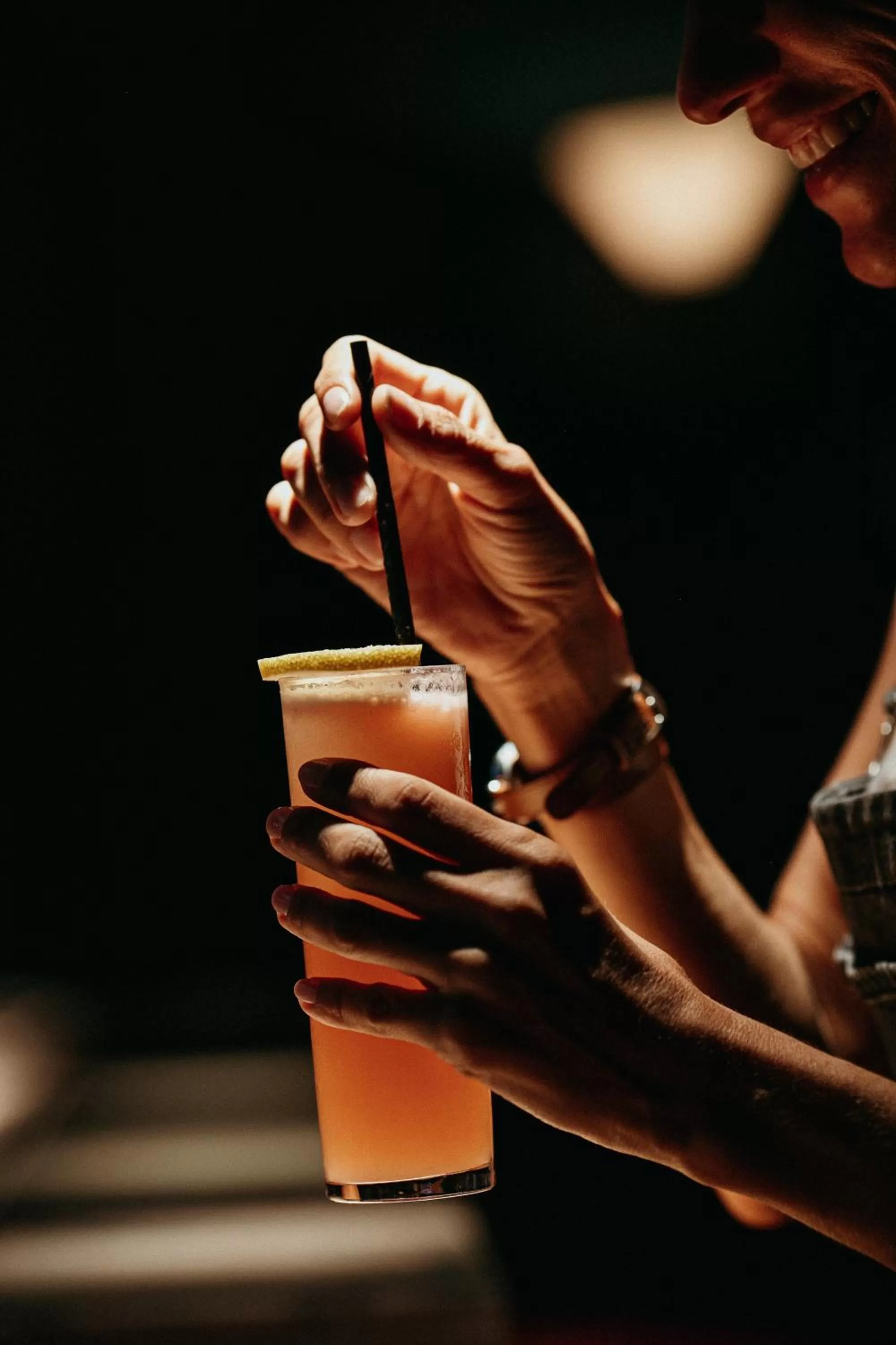 People in Esqina Cosmopolitan Lodge