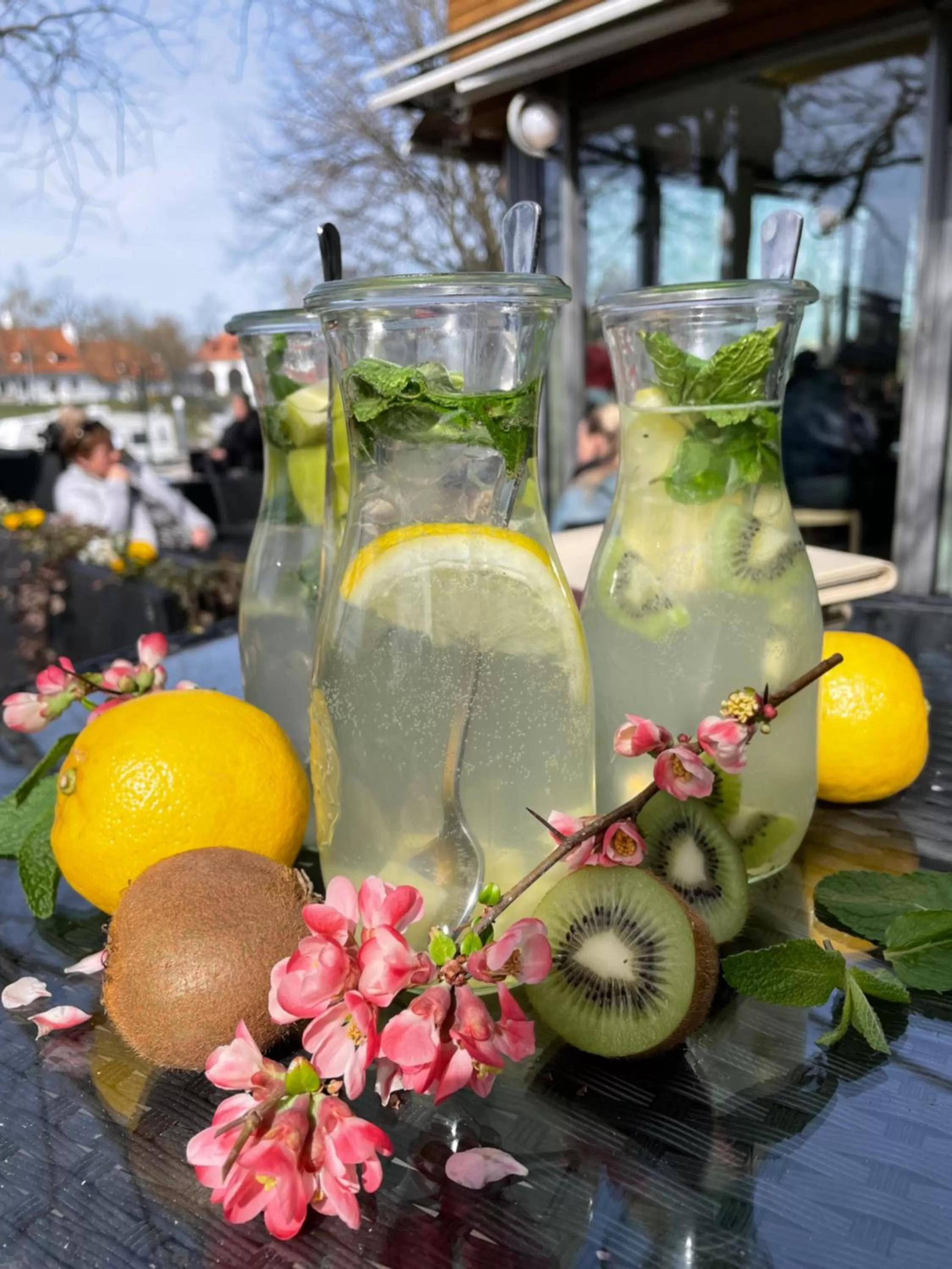 Restaurant/places to eat in Atelier Lanna