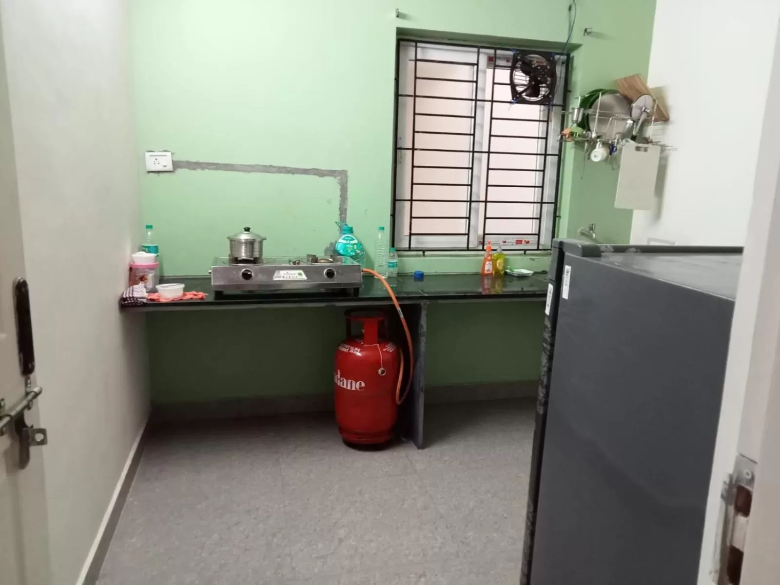 Kitchen or kitchenette in Allamanda Abode