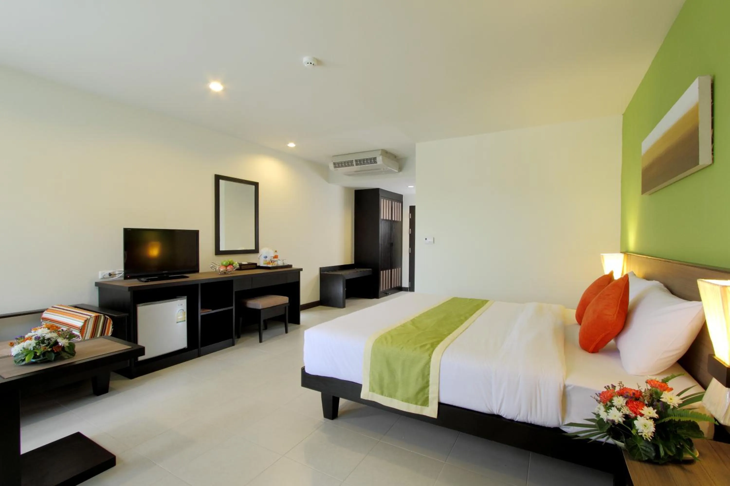 Photo of the whole room, Bed in Kata Sea Breeze Resort - SHA Plus