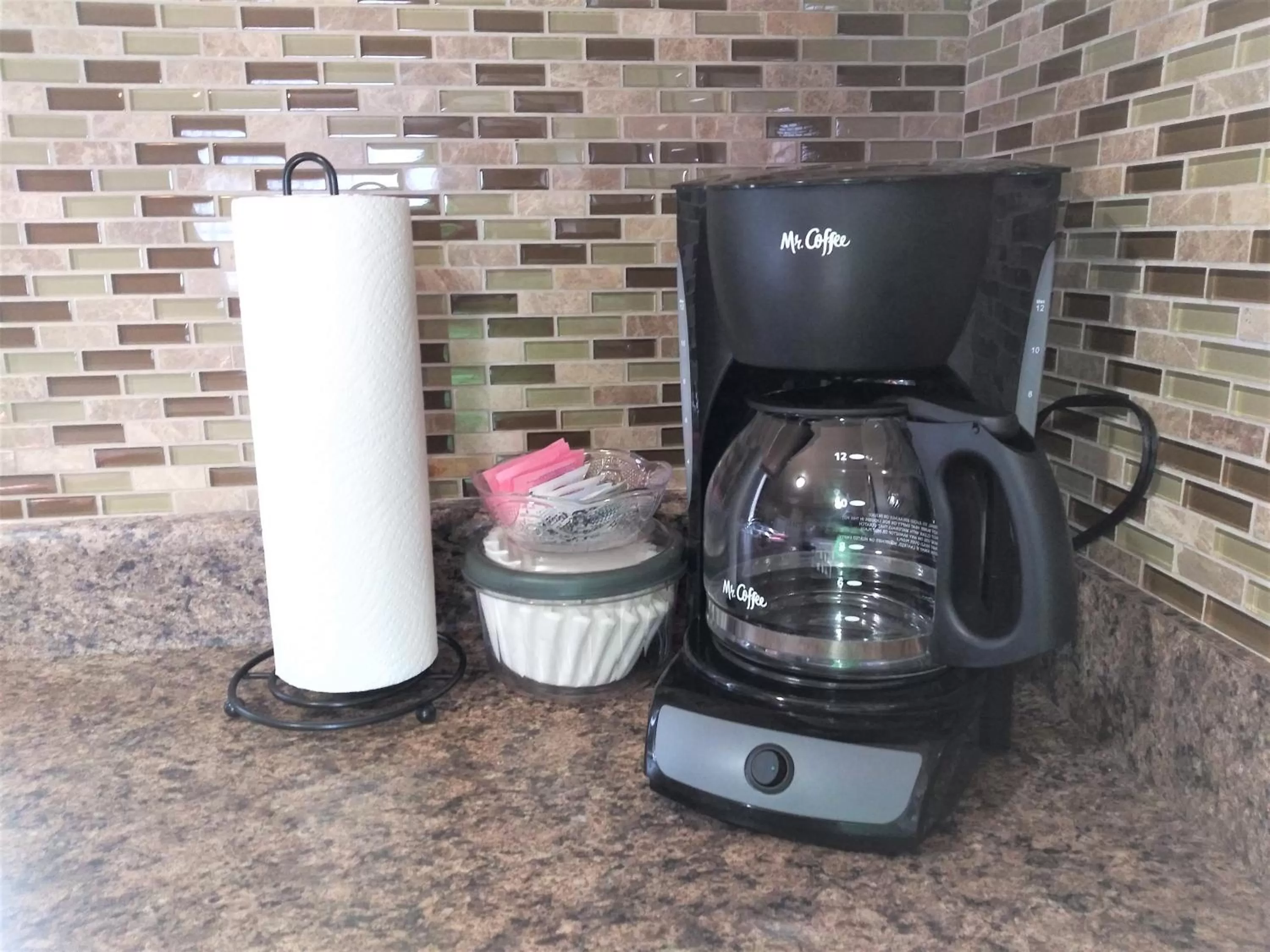 Coffee/tea facilities in Lake Powell Motel & Apartments